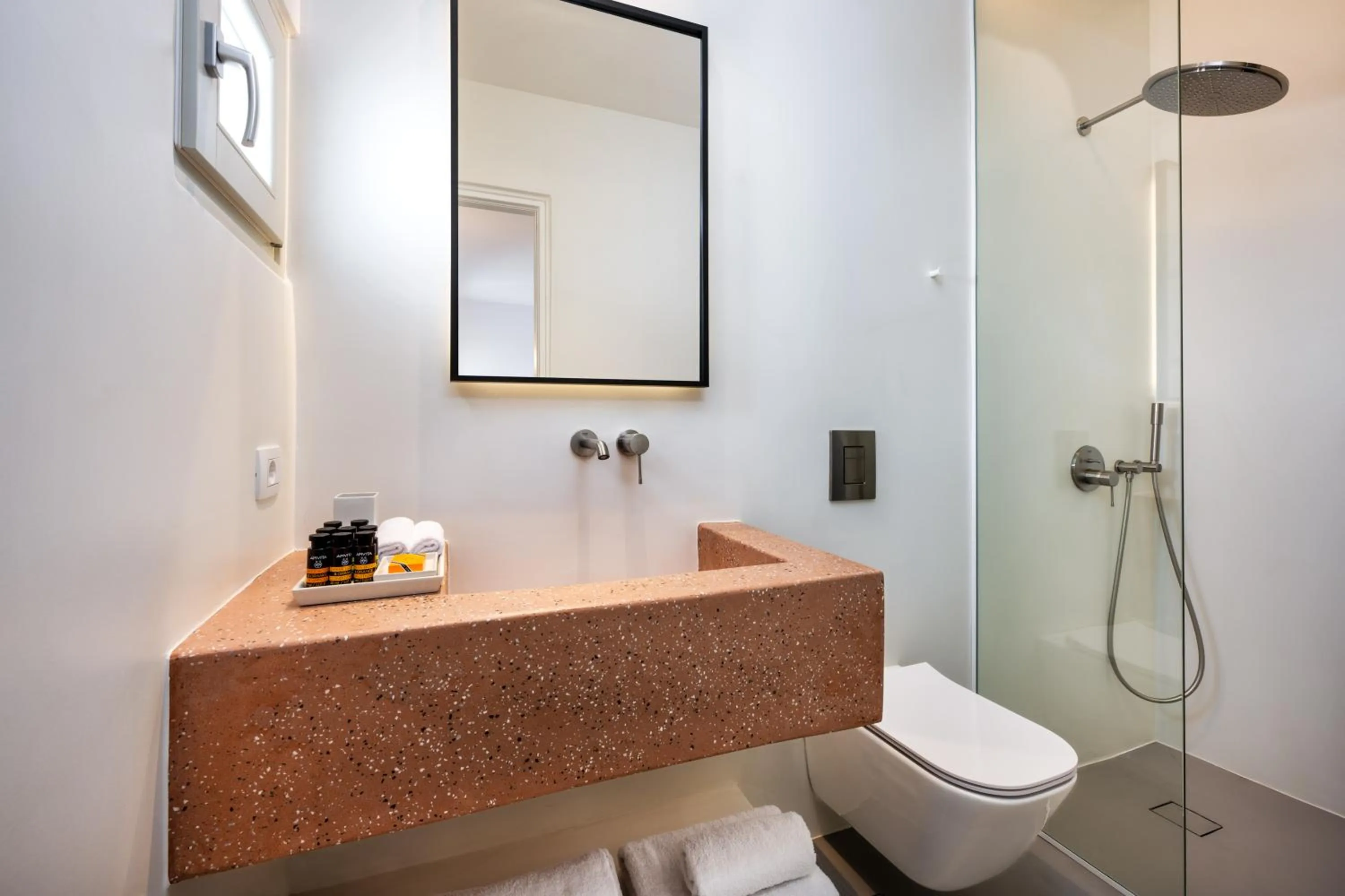 Bathroom in Viva Nove Suites