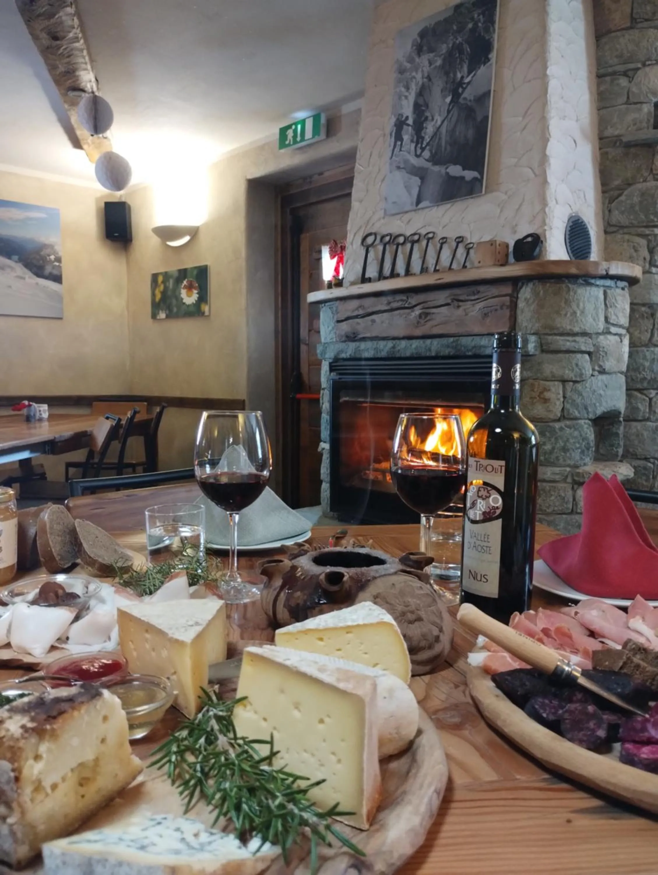 Dining area in Alpe Rebelle