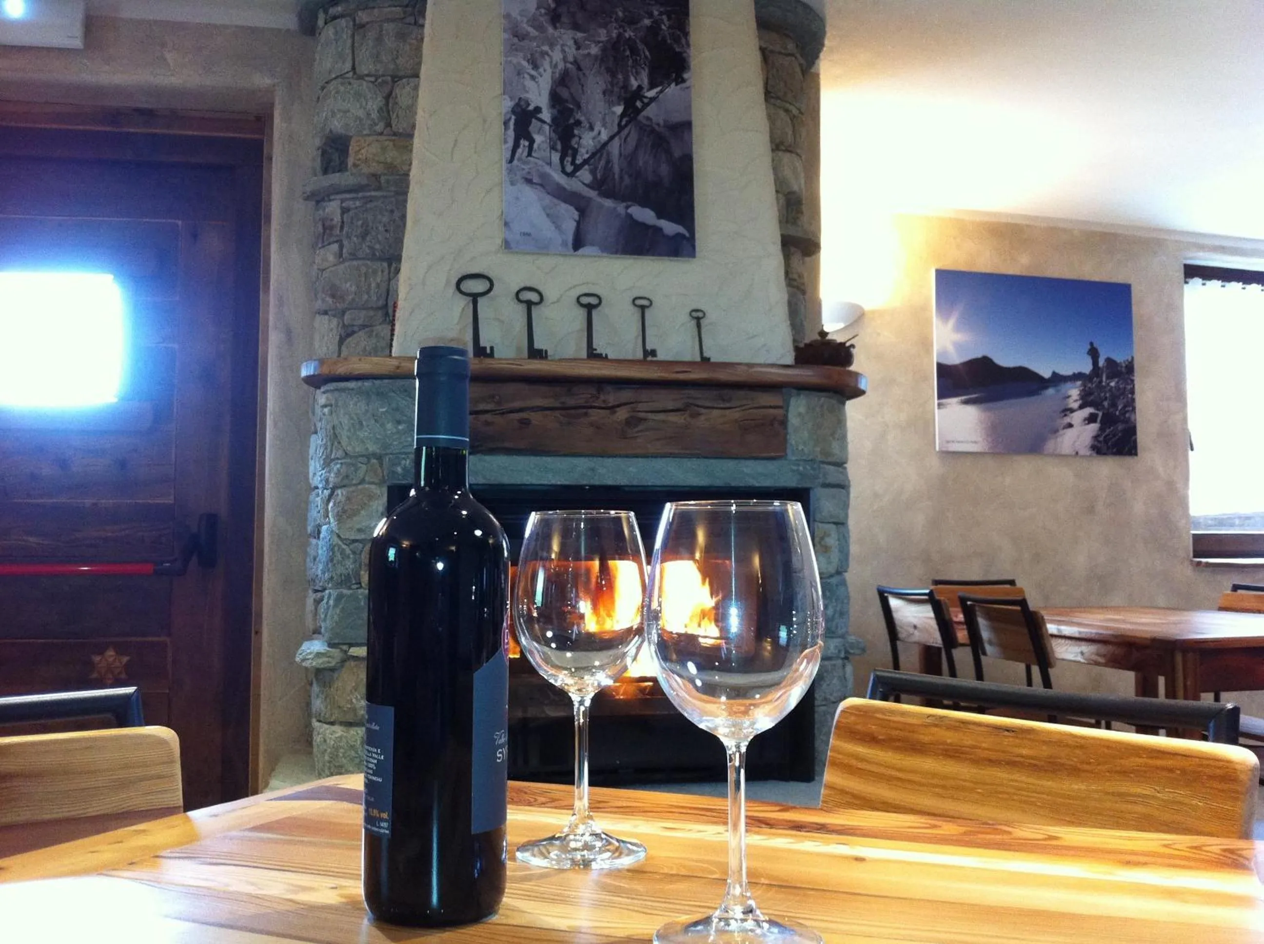 Restaurant/places to eat in Alpe Rebelle