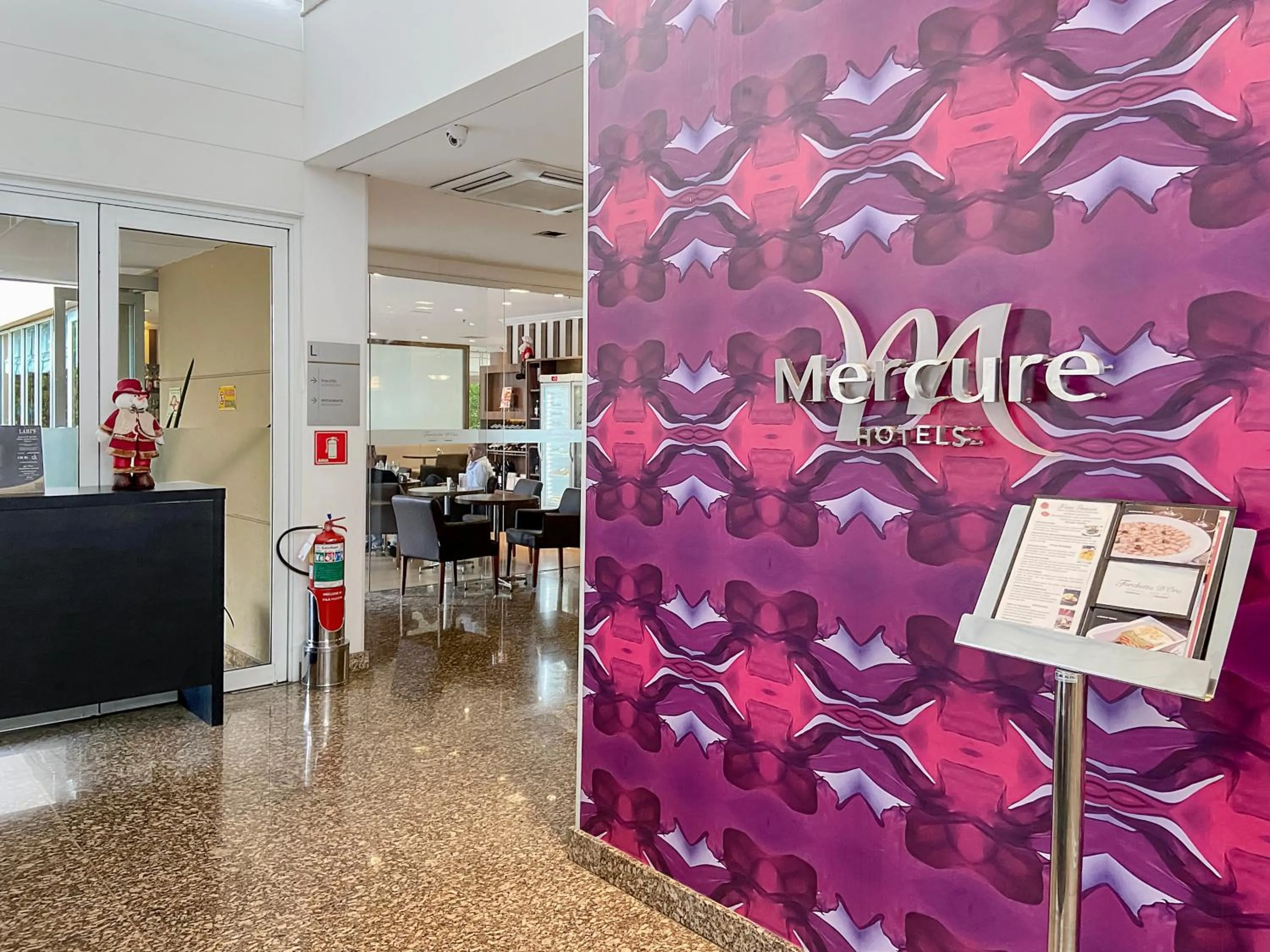 Property building in Hotel na Vila Olimpia