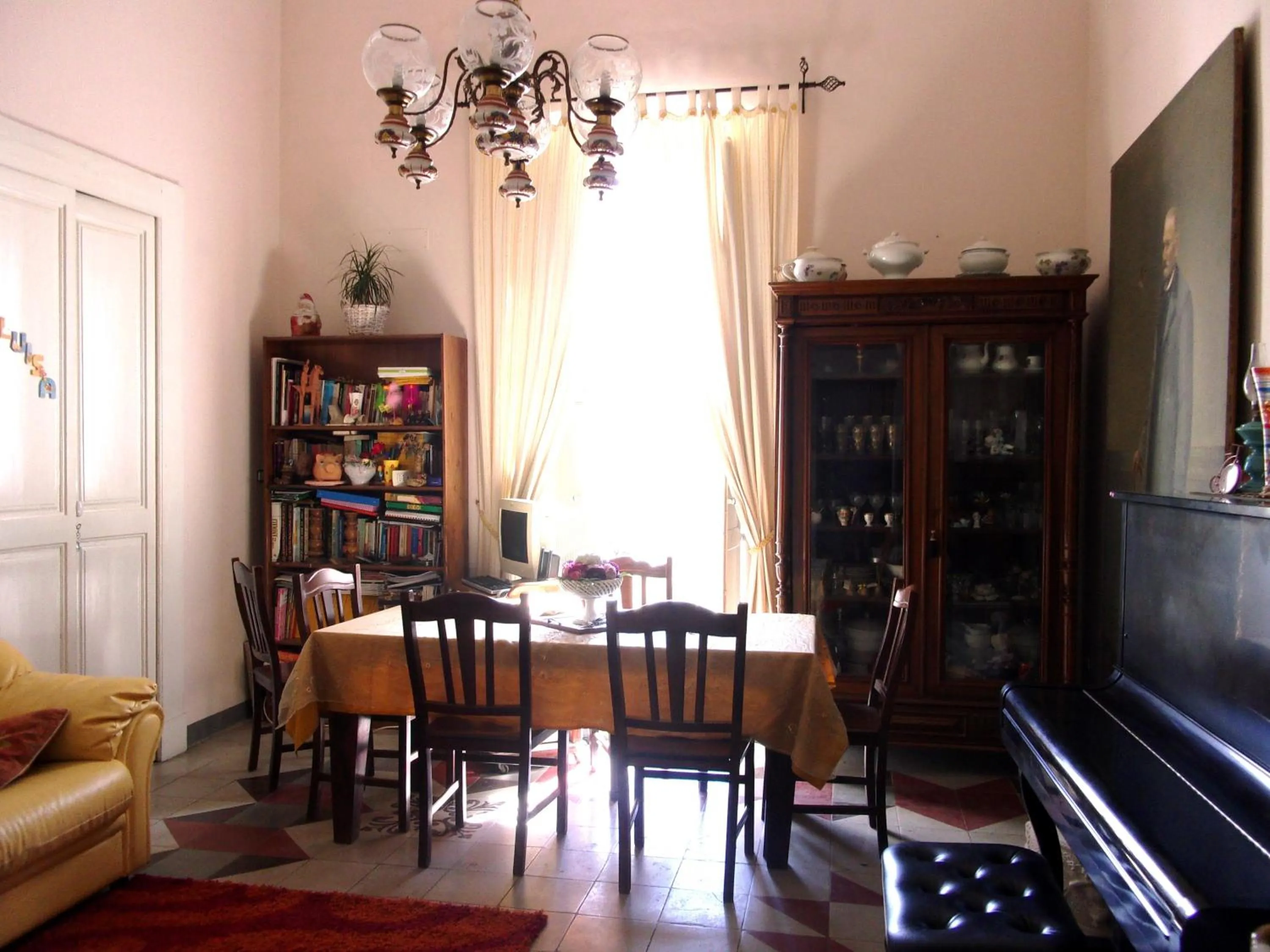 Dining area in Palazzo Osanna