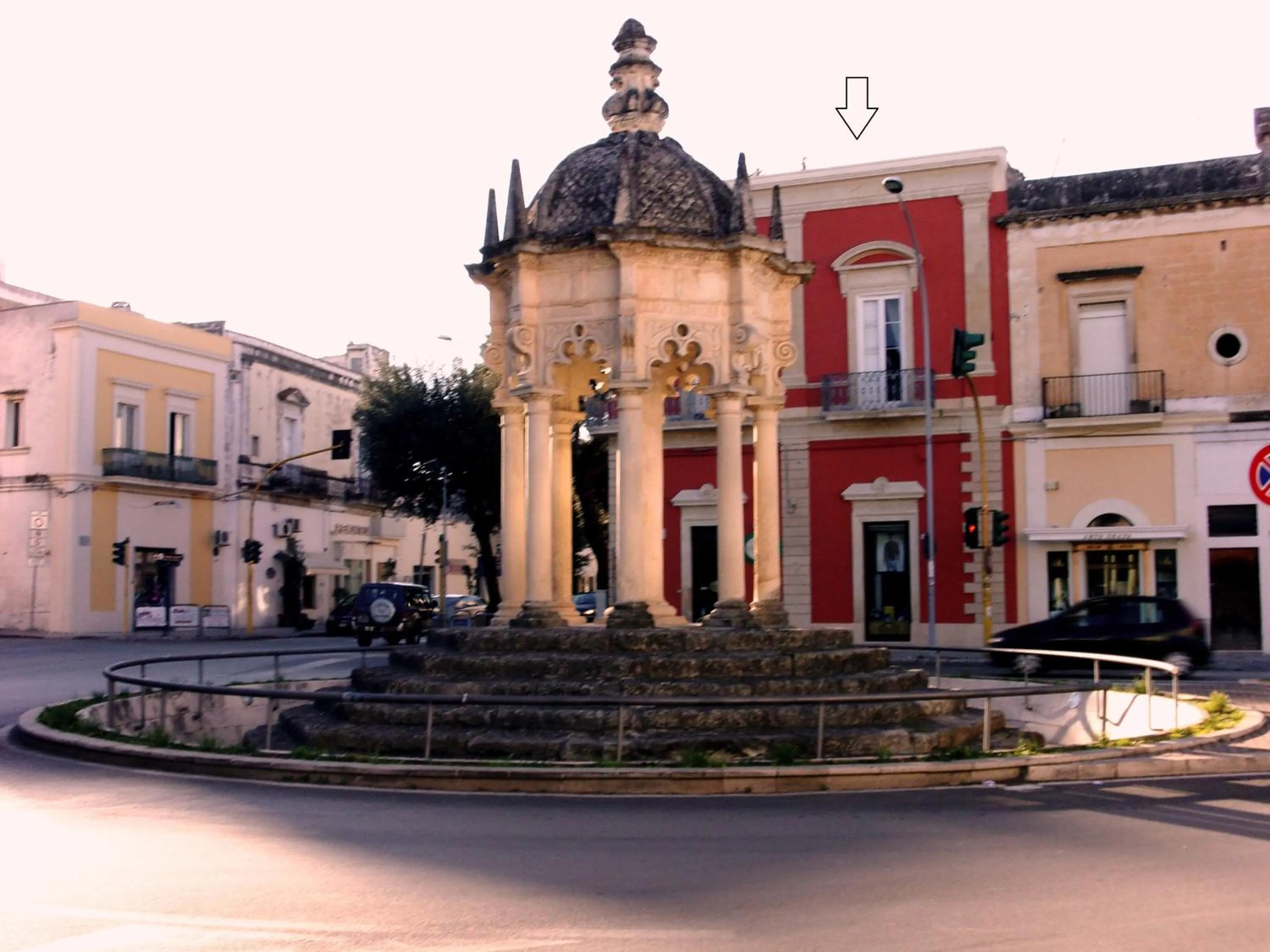 Facade/entrance in Palazzo Osanna