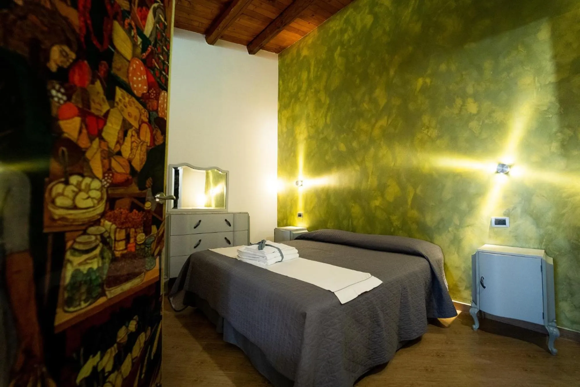 Bedroom, Bed in Camagna Country House