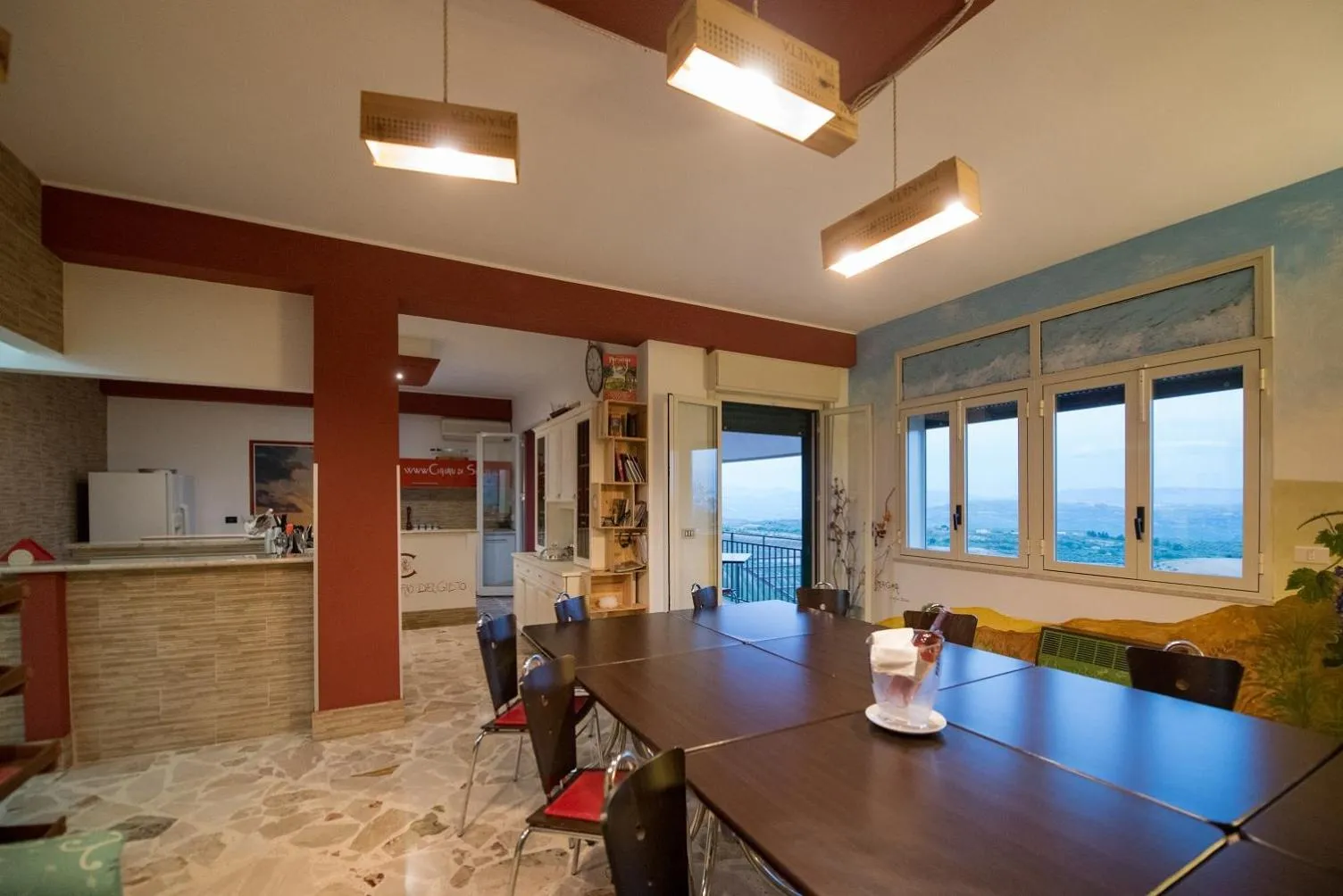 Communal lounge/ TV room in Camagna Country House