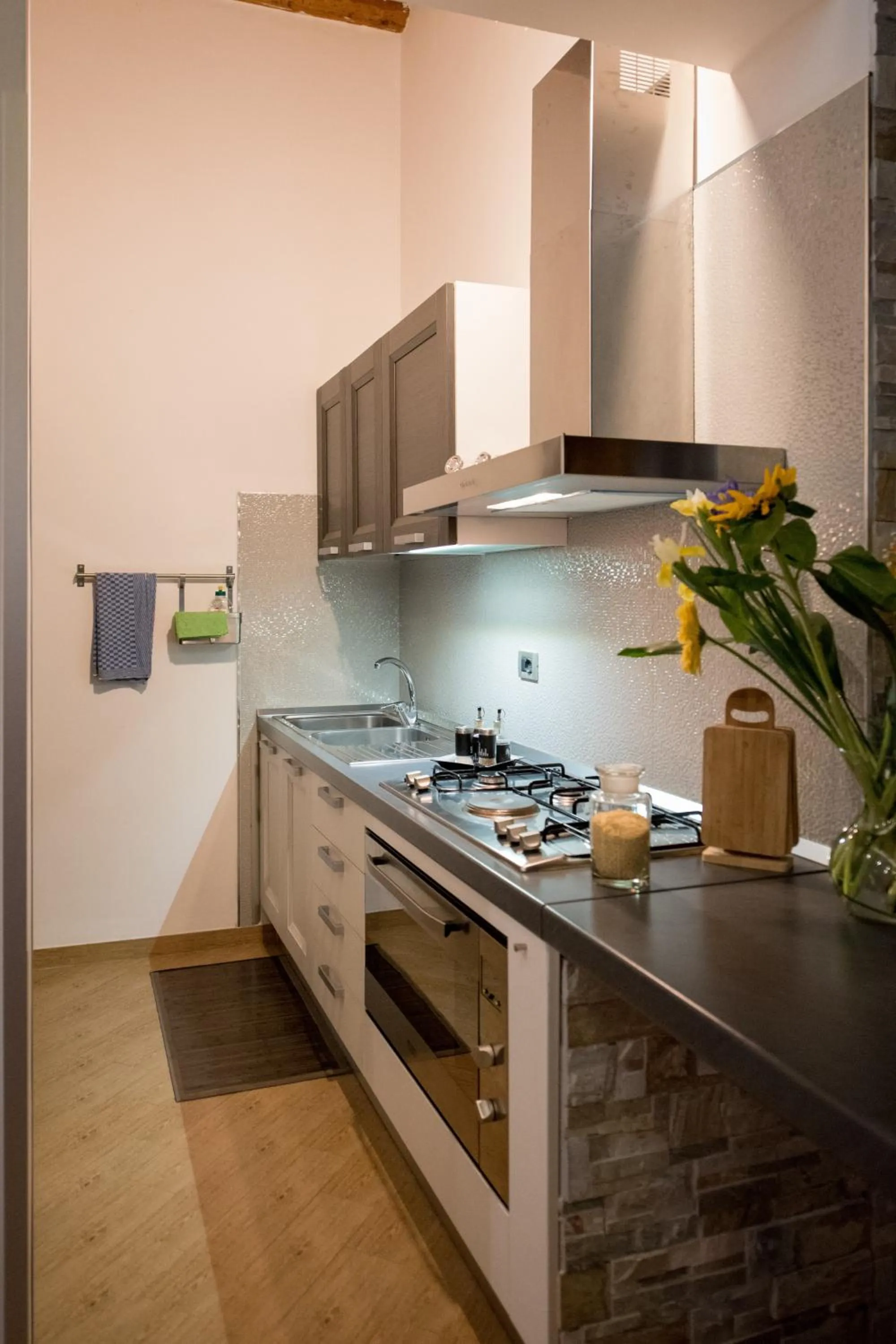 Kitchen or kitchenette in Camagna Country House