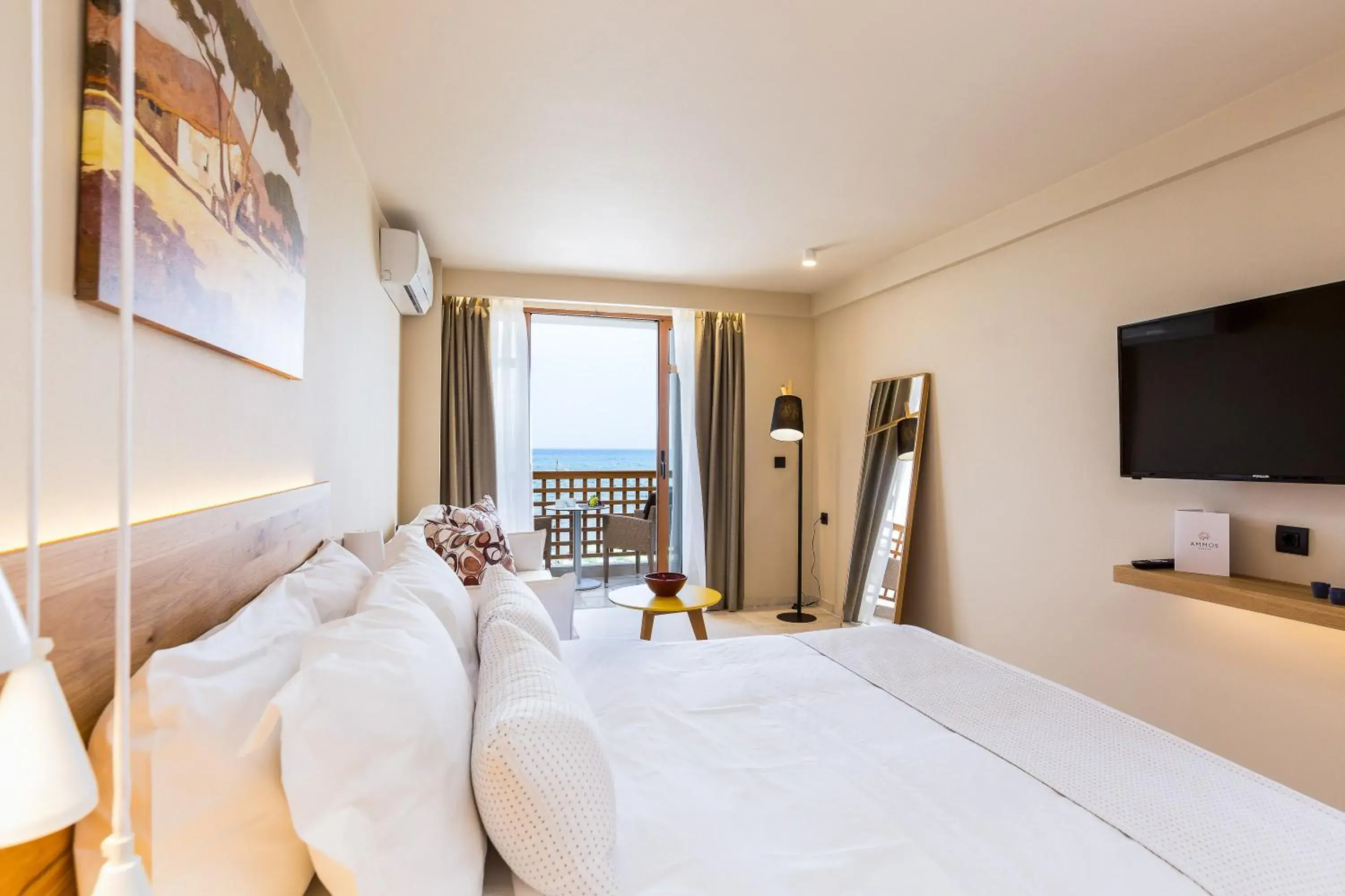 Deluxe Suite with Sea View in Ammos Suites Deluxe Suite with Sea View in Ammos Suites