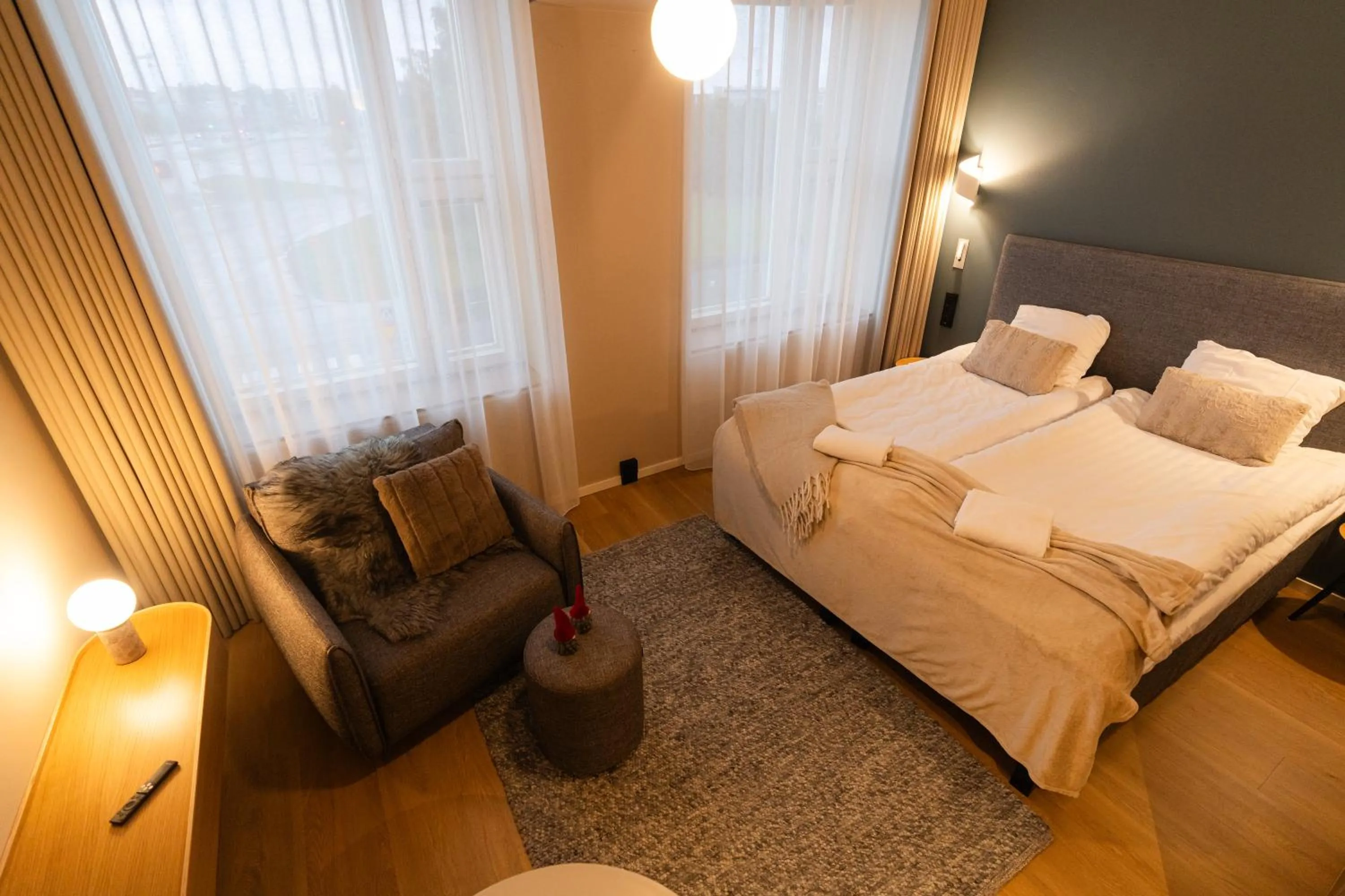 Bed in Postmaster Hotel