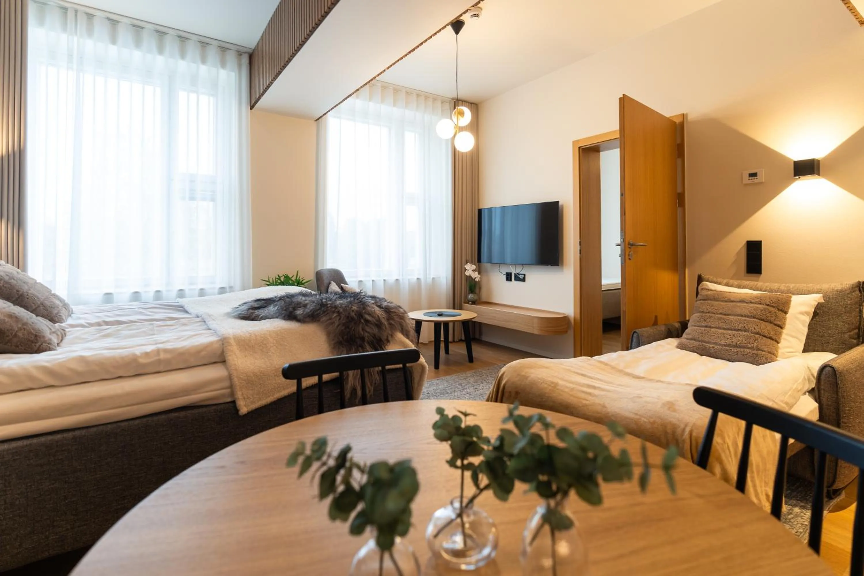 Bed in Postmaster Hotel