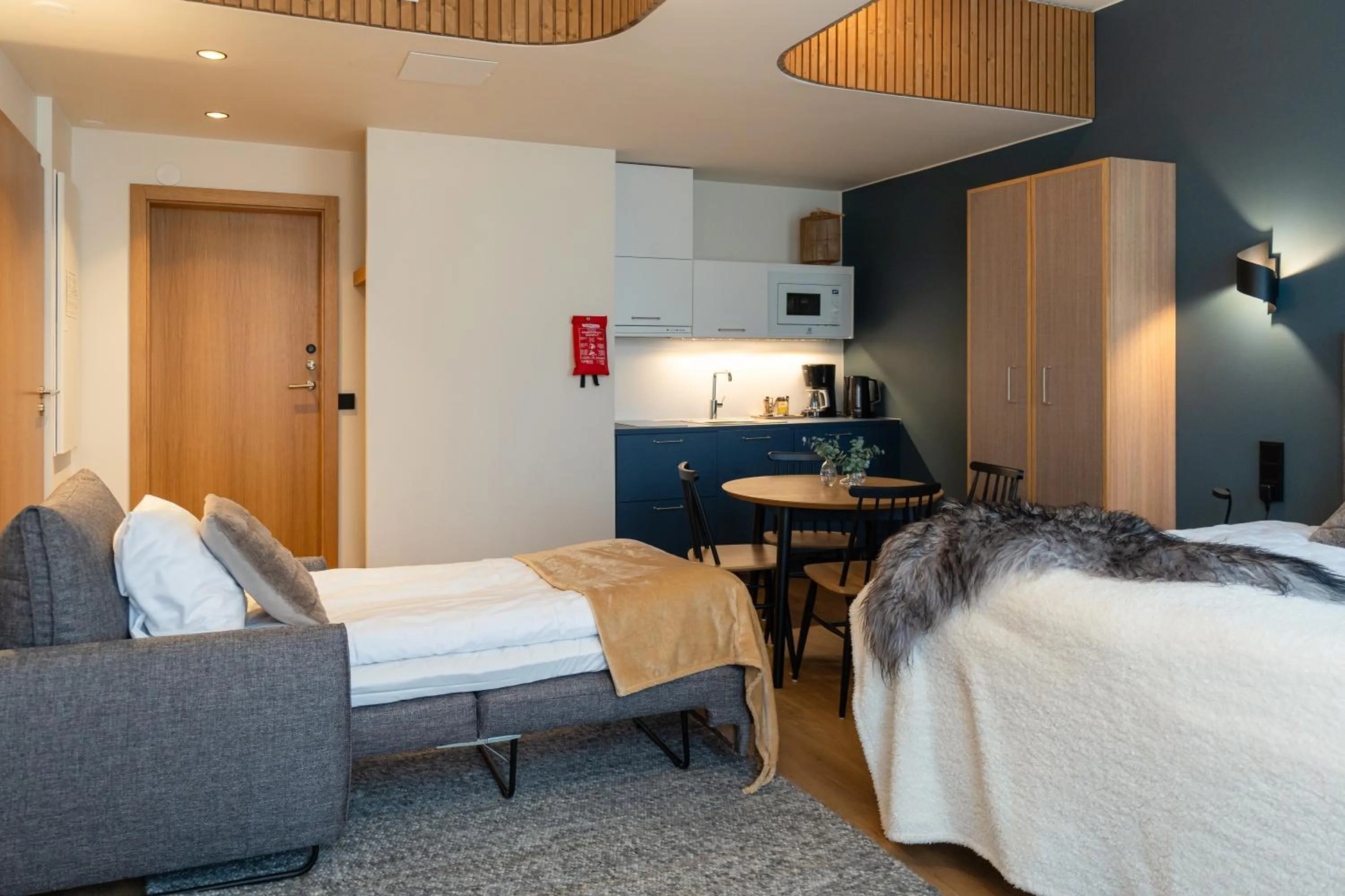 Bed in Postmaster Hotel