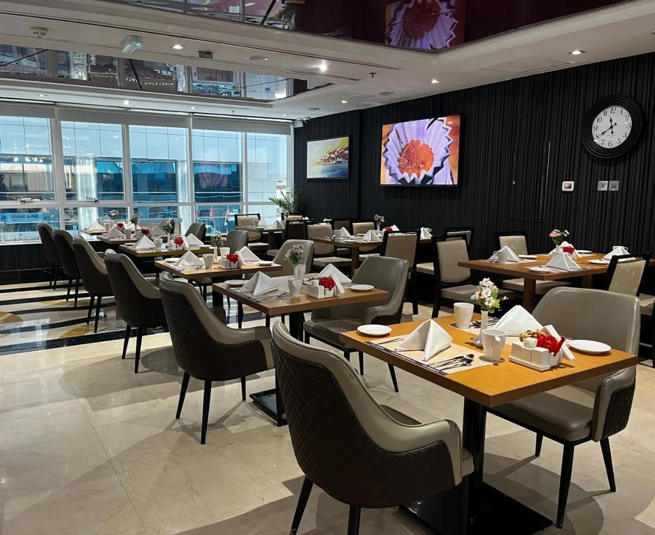 Breakfast in Al Diar Sawa Hotel Apartments