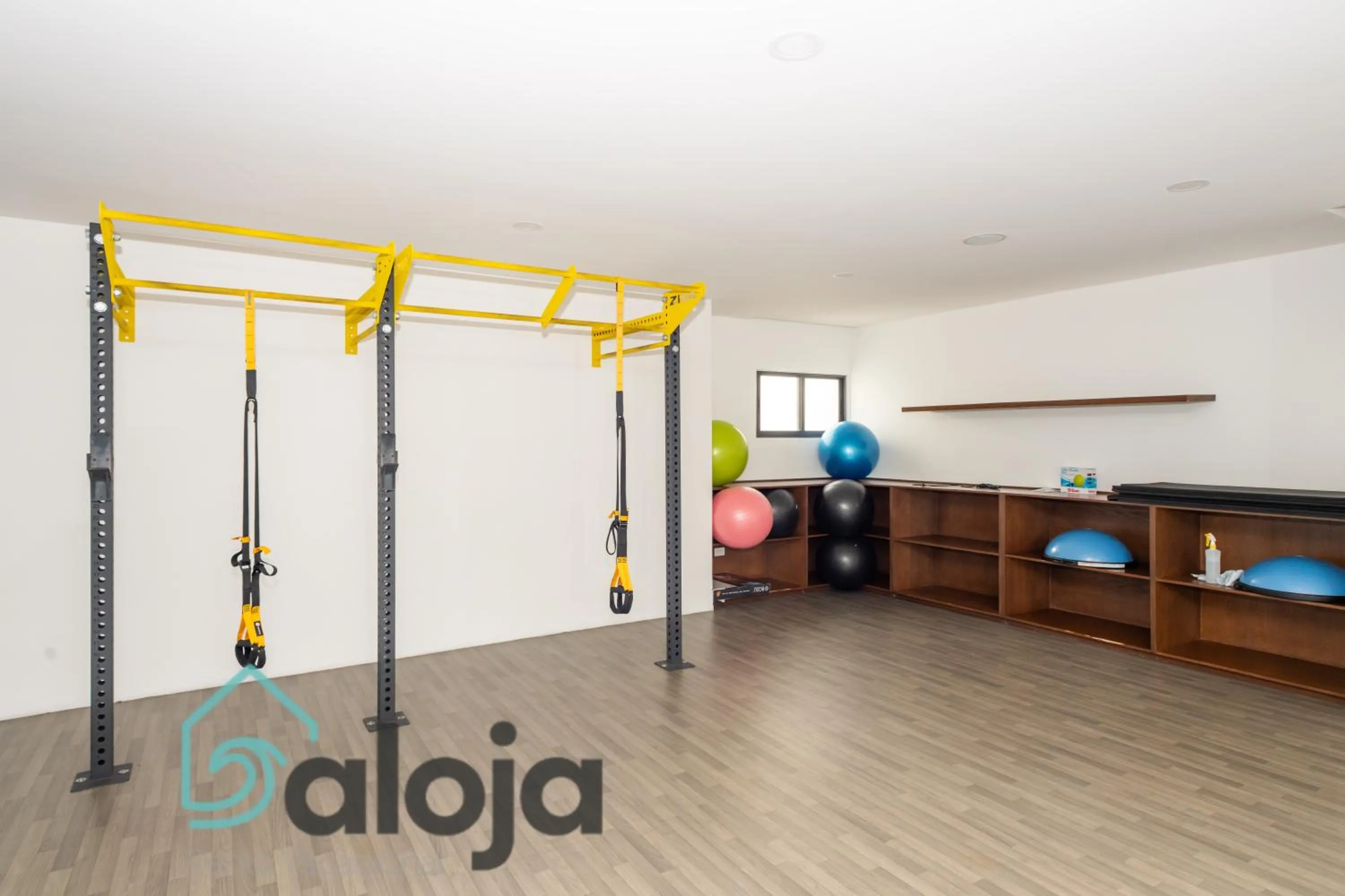 Fitness centre/facilities in Ipana condo unos pasos de 5ta Avenida