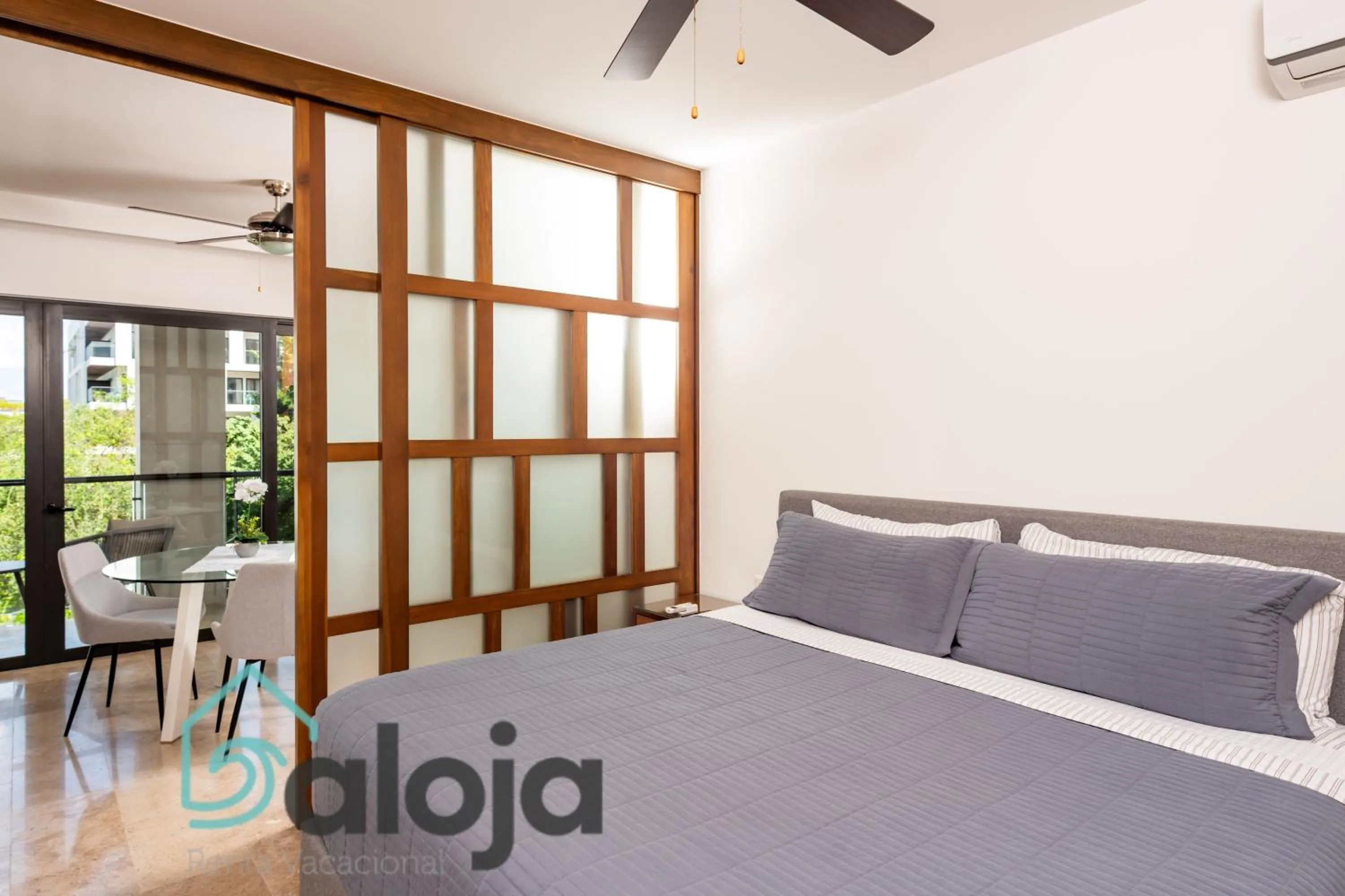 Photo of the whole room, Bed in Ipana condo unos pasos de 5ta Avenida