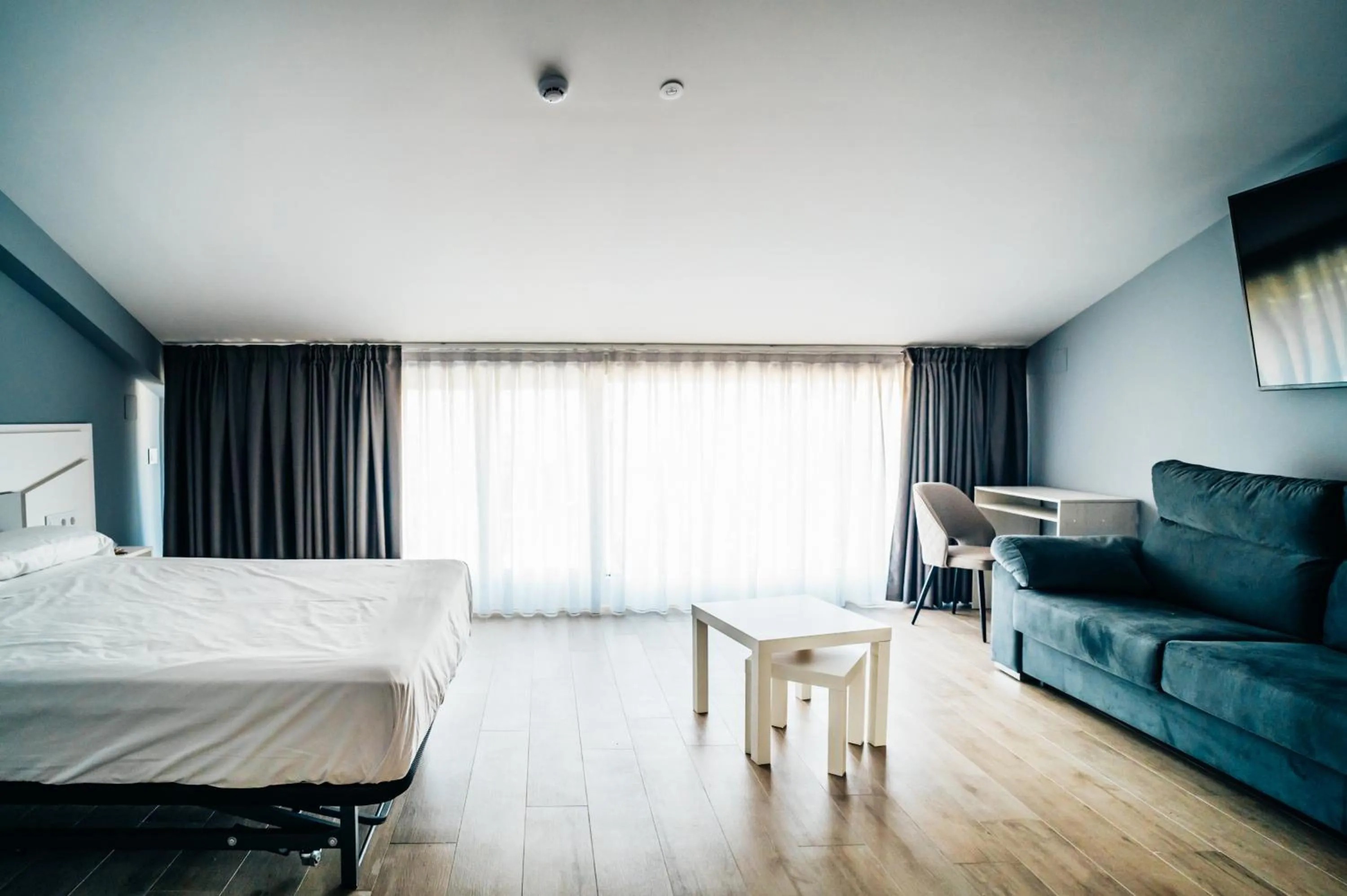 View (from property/room), Bed in Arevalos Hotel