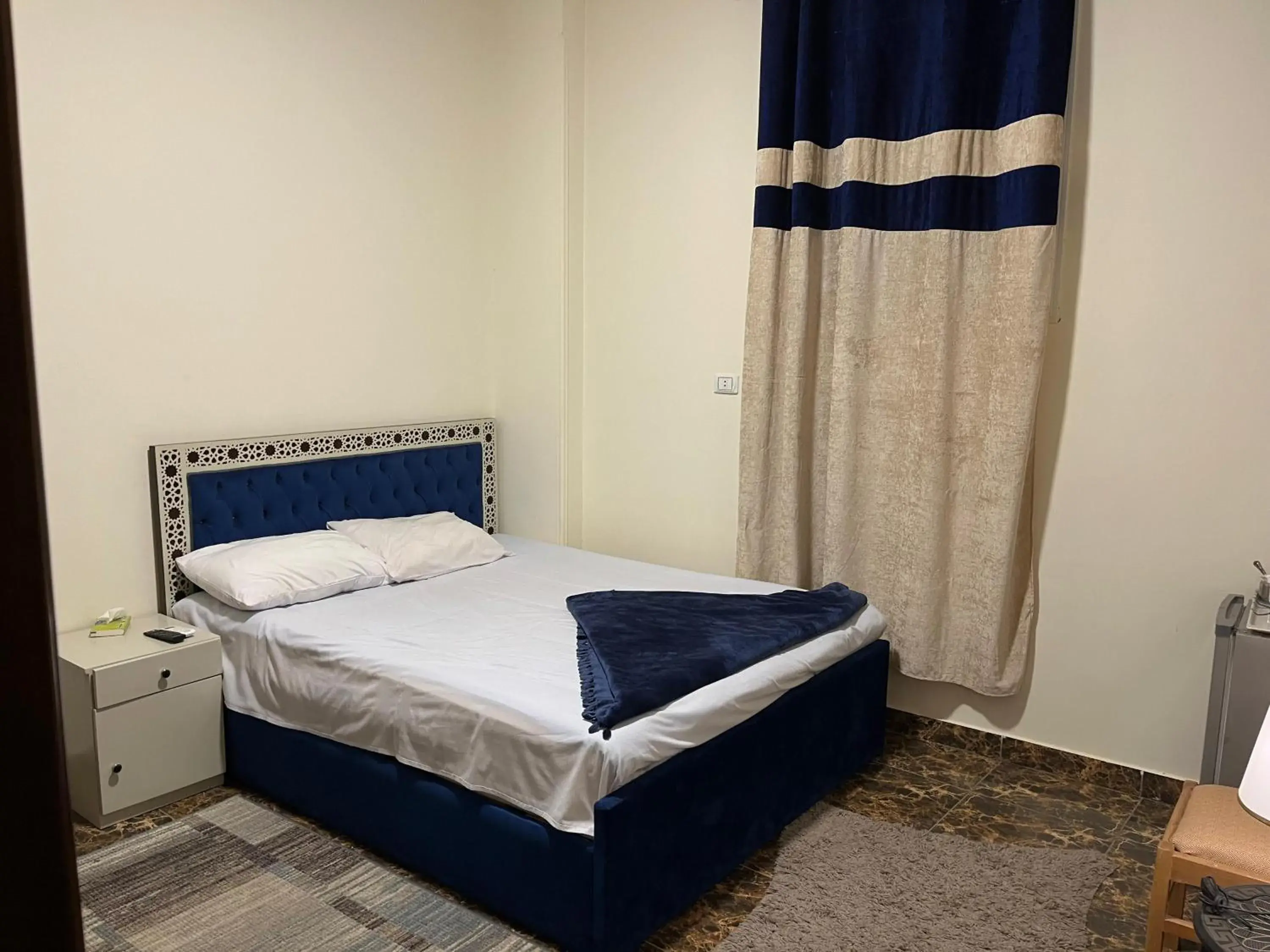 Deluxe King Room in El Khalil Pyramids View Inn Deluxe King Room in El Khalil Pyramids View Inn