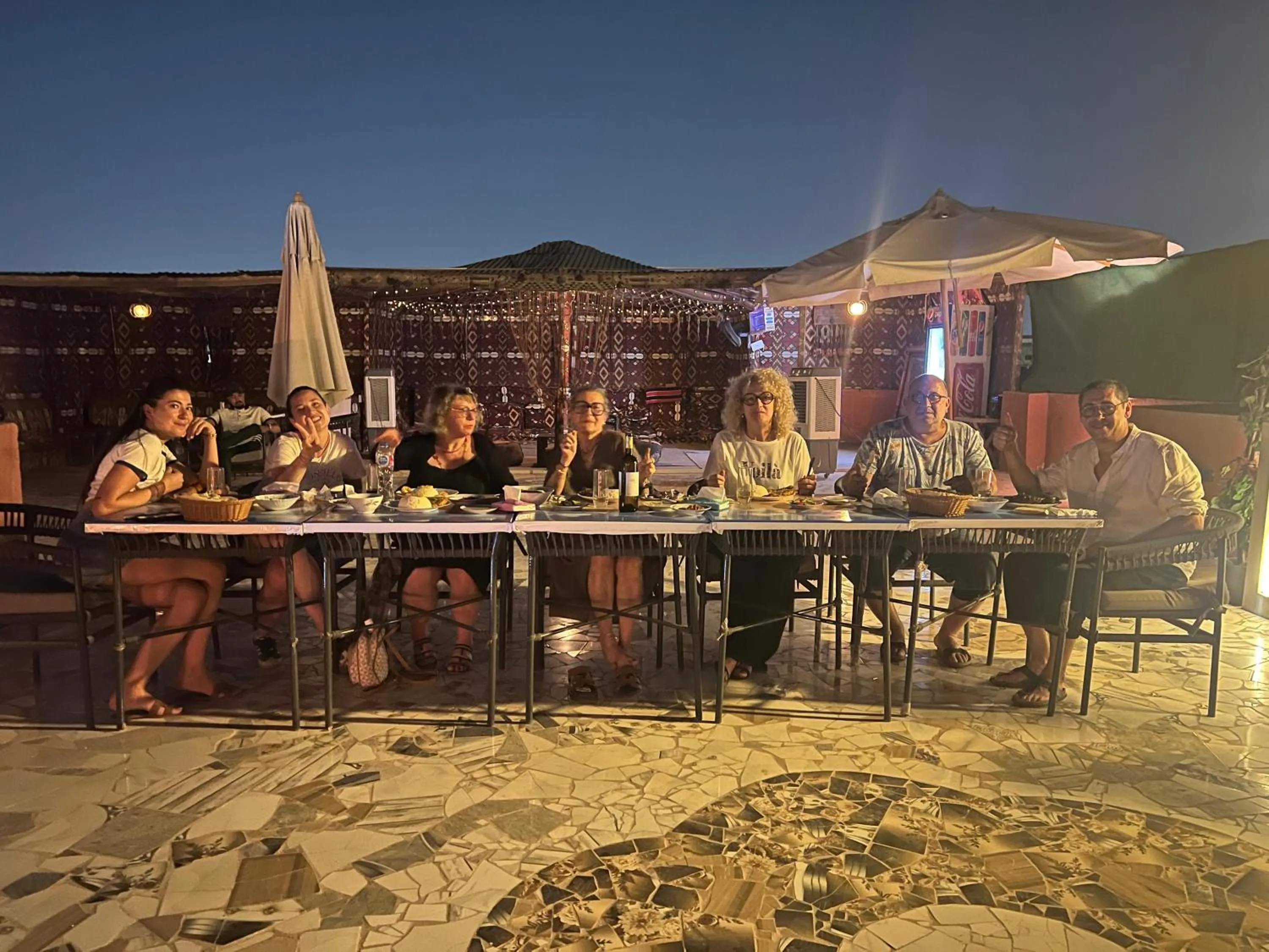 group of guests in El Khalil Pyramids View Inn