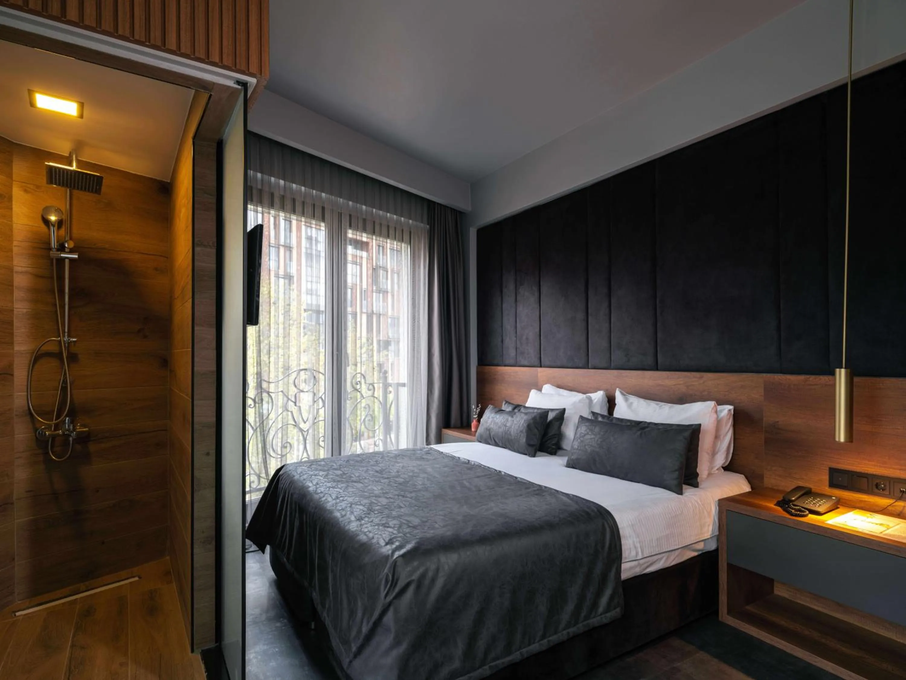 Bed in SennaCity Hotel