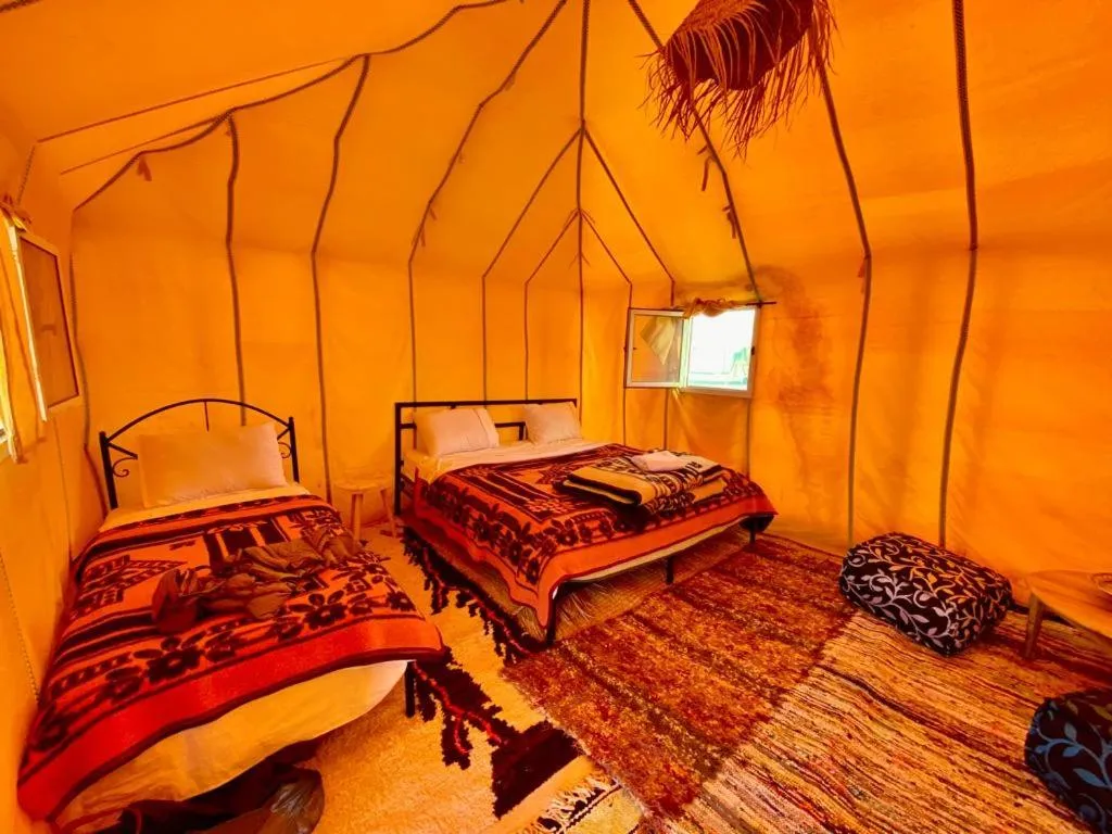 Bed in Tinfou desert camp