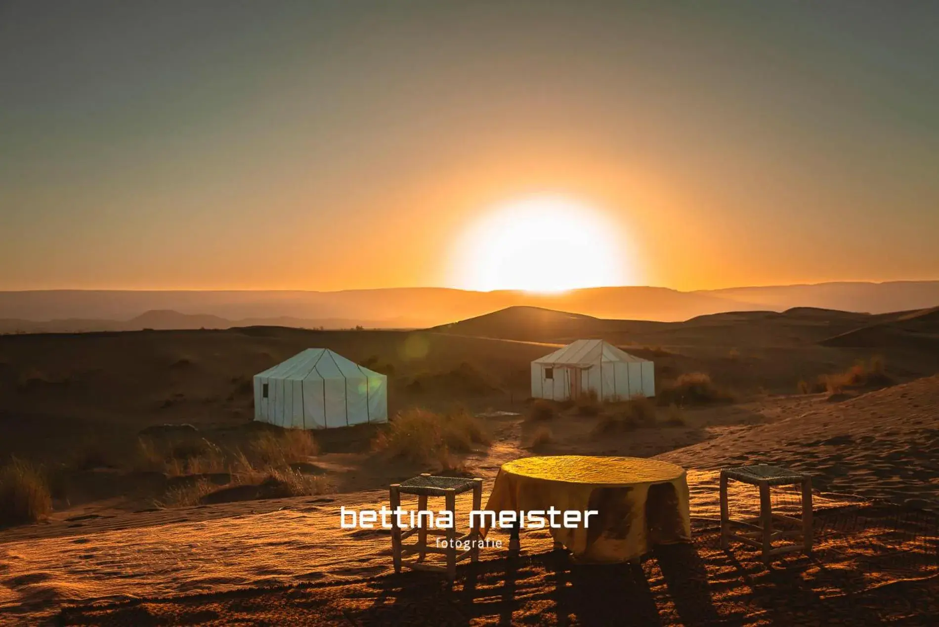 Deluxe Double or Twin Room in Tinfou desert camp Deluxe Double or Twin Room in Tinfou desert camp