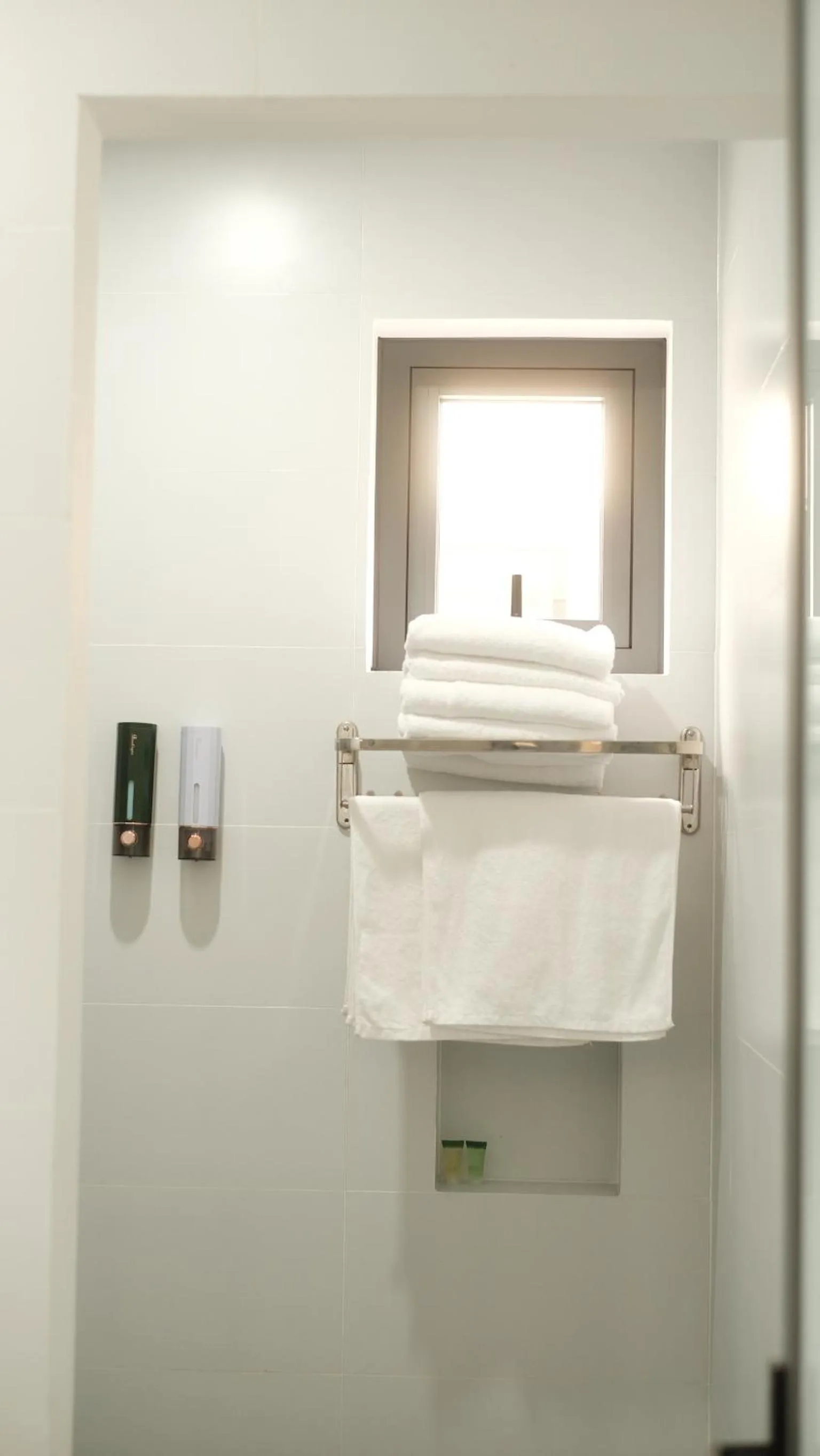 Bathroom in Hoàng Đô Hotel