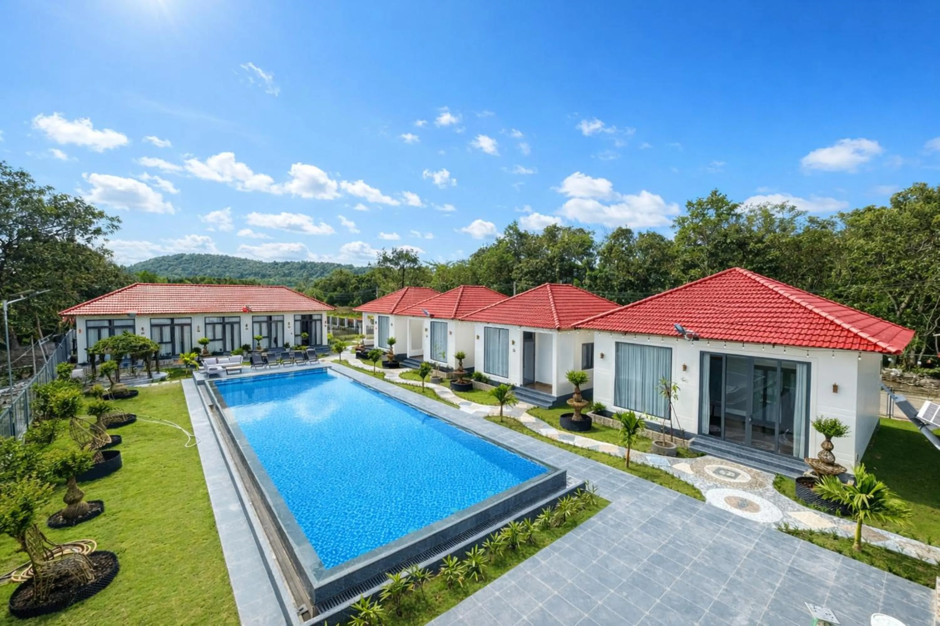 Property building in Hoàng Đô Hotel