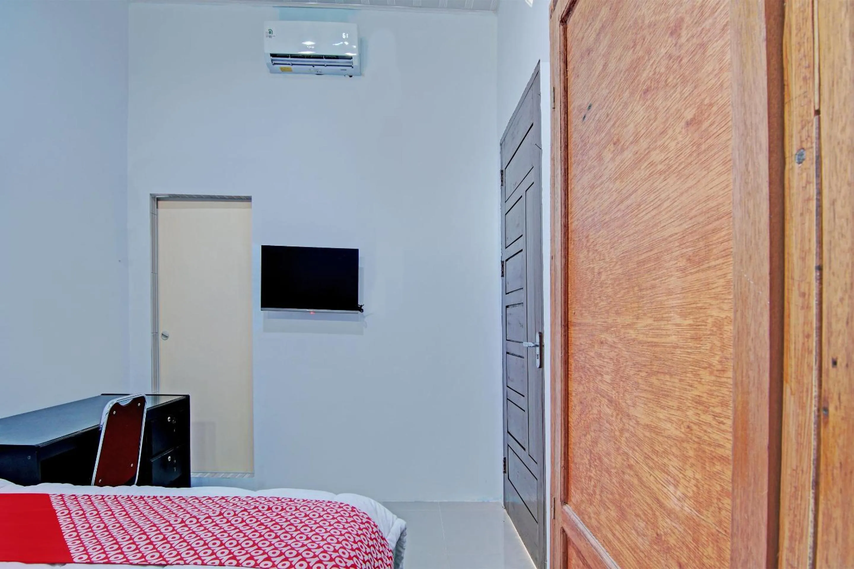 Bedroom in Hotel O Penginapan Sarinah SyariahNearRM Beringin Indah