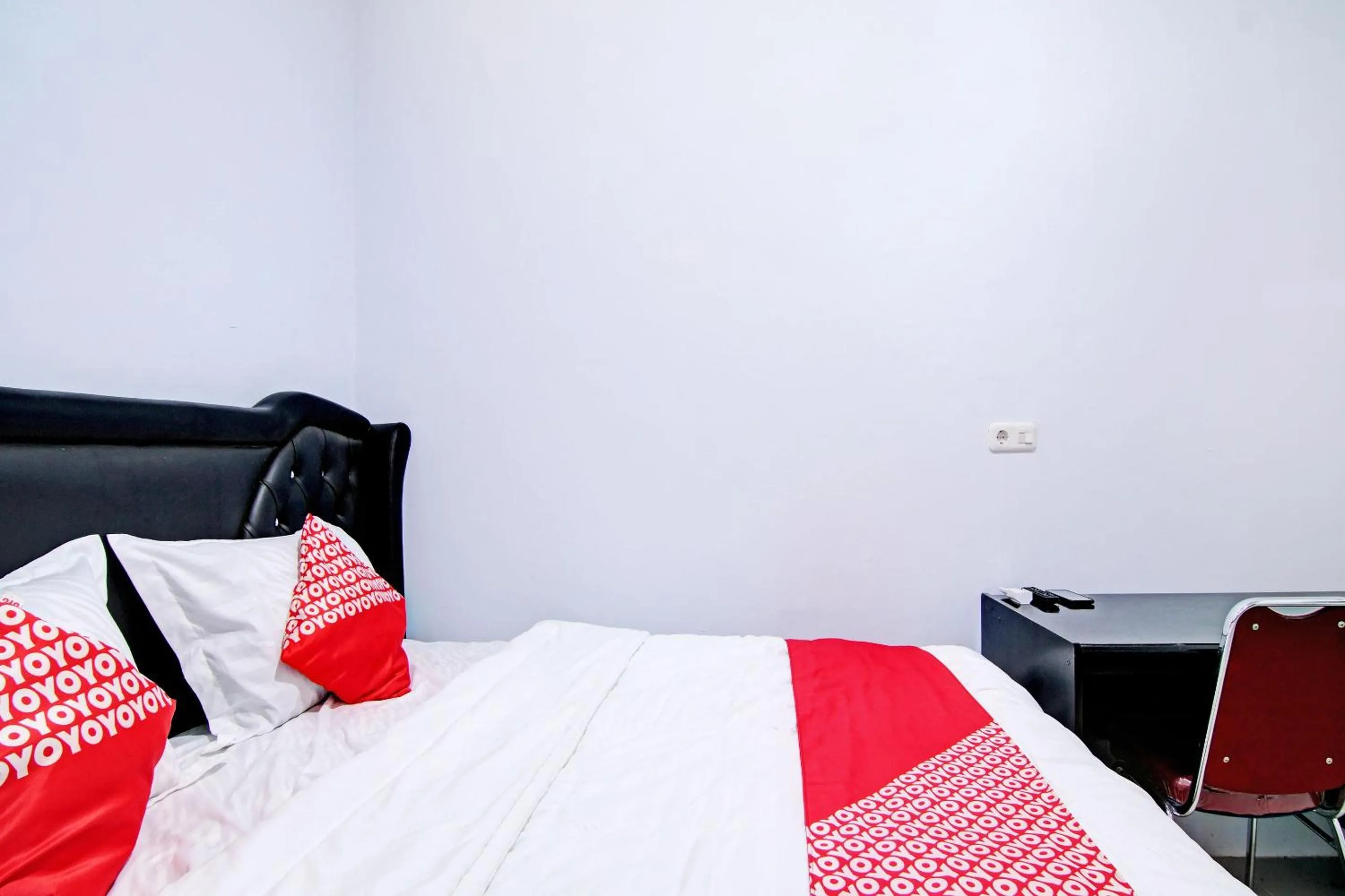 Bedroom in Hotel O Penginapan Sarinah SyariahNearRM Beringin Indah