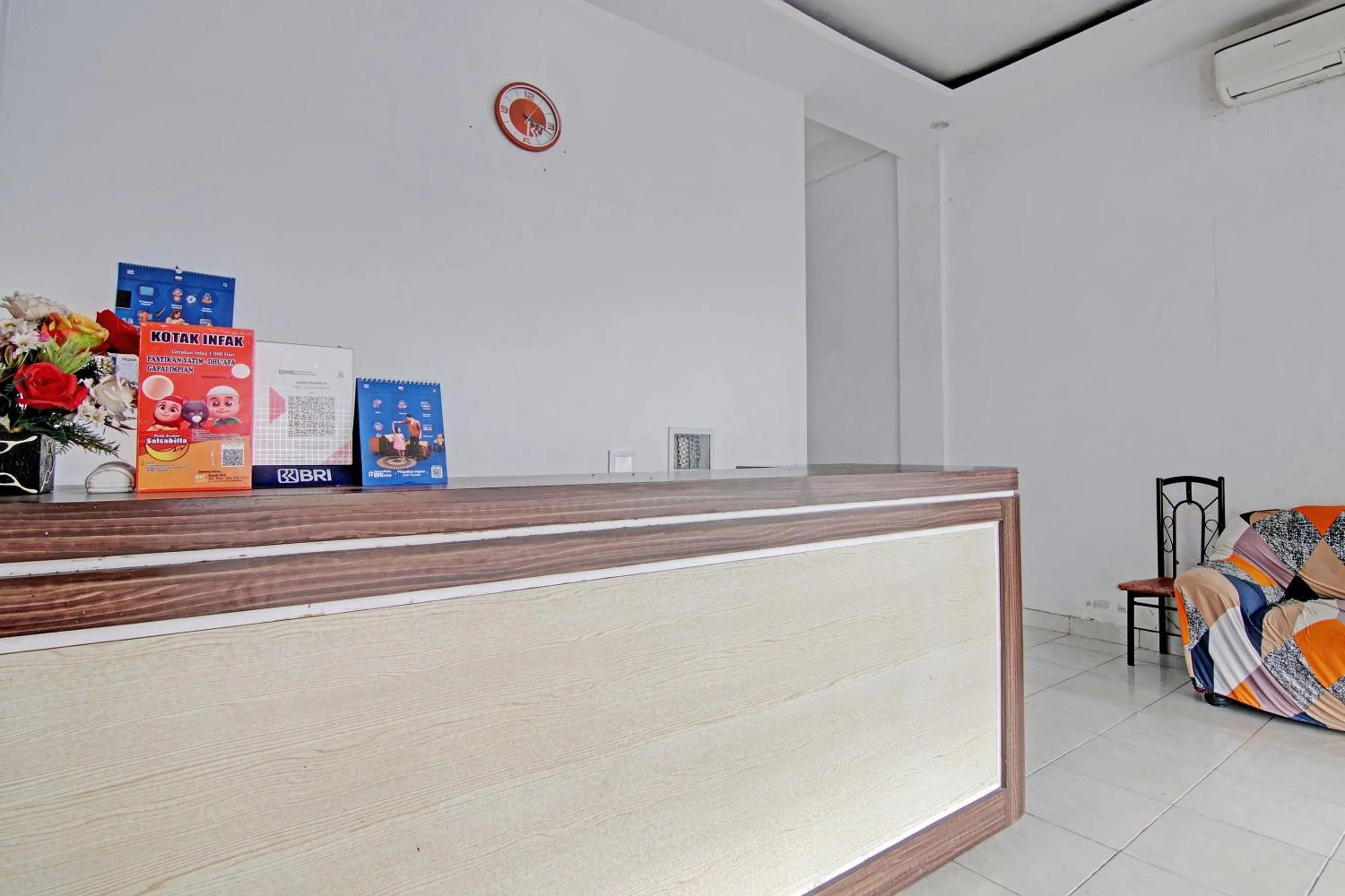 Lobby or reception in Hotel O Wisma Jaya SyariahNearRM Beringin Indah
