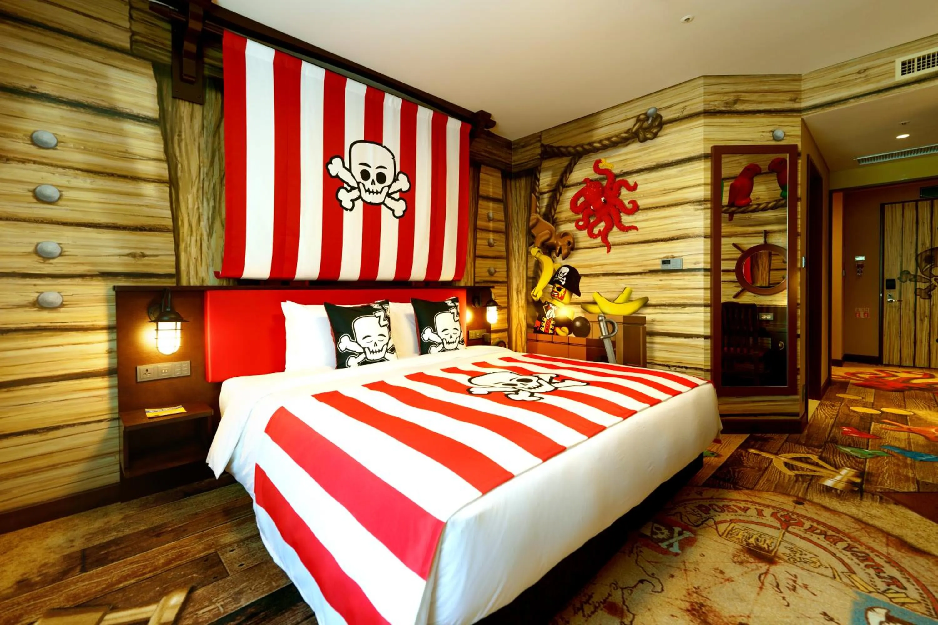 Bed in LEGOLAND Korea Resort Hotel