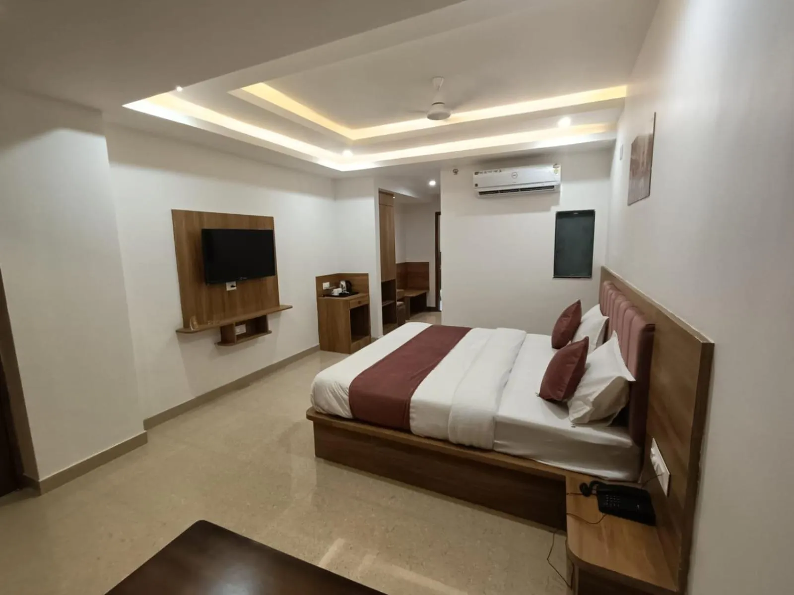 Hotel Raas Inn, New Hotel