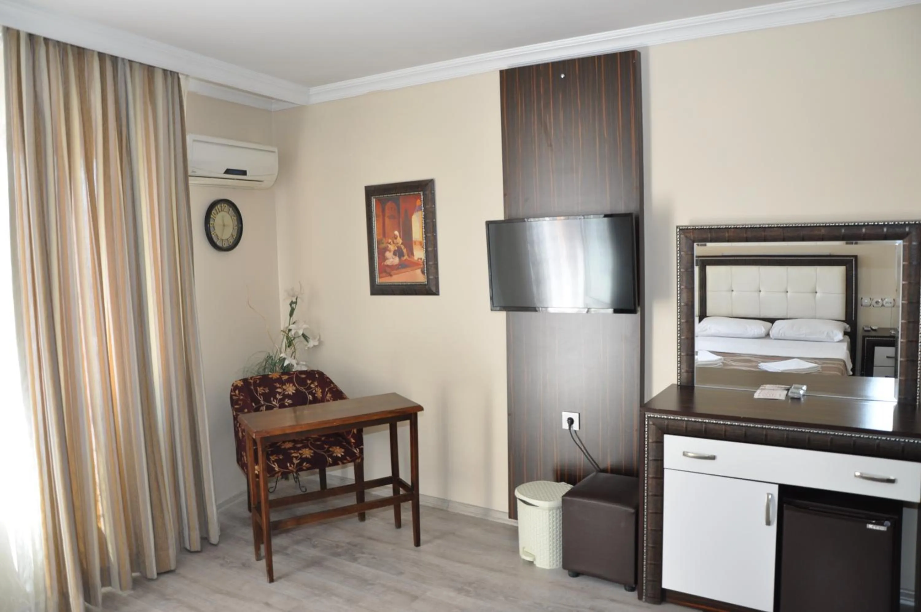 Bed in Konak EuroBest Otel