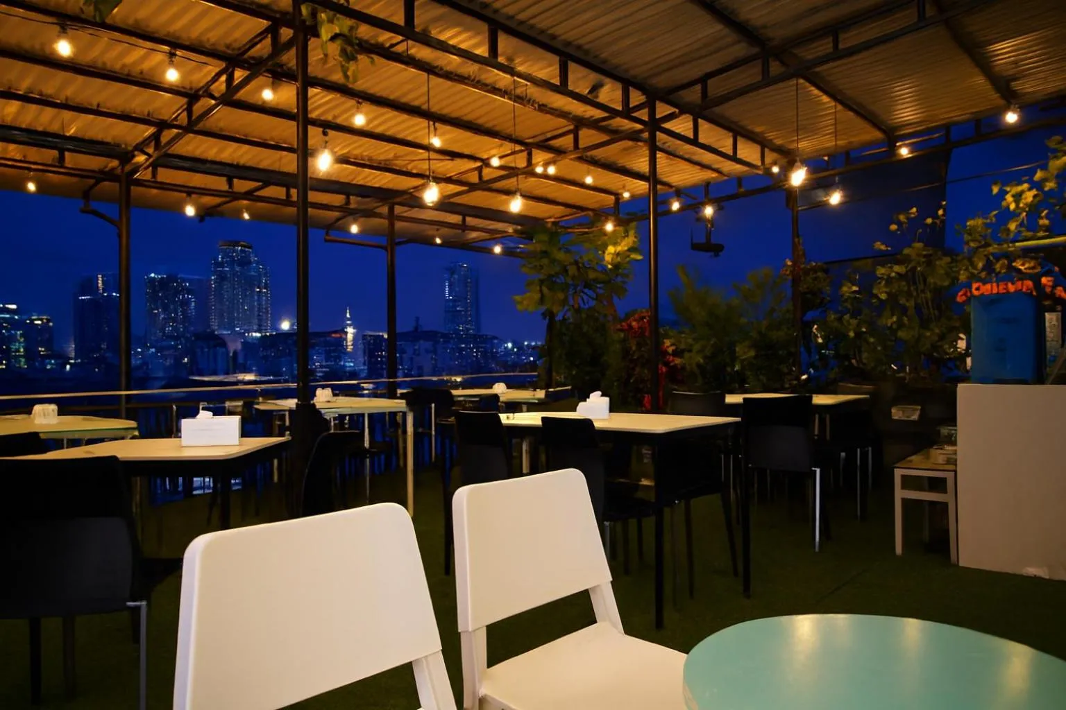 Restaurant/places to eat in Multi 88 Syariah