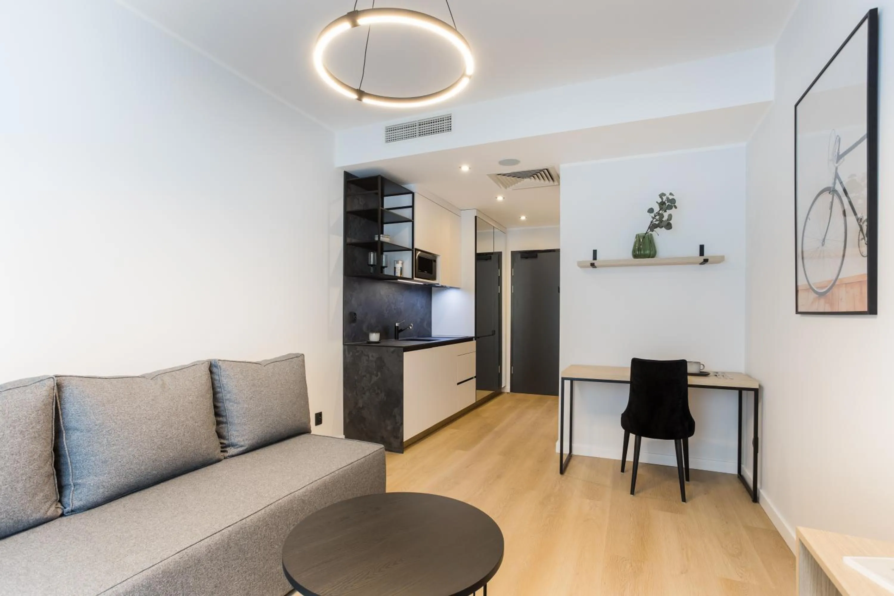 Photo of the whole room in Aparthotel City Break Plac Wolności 6