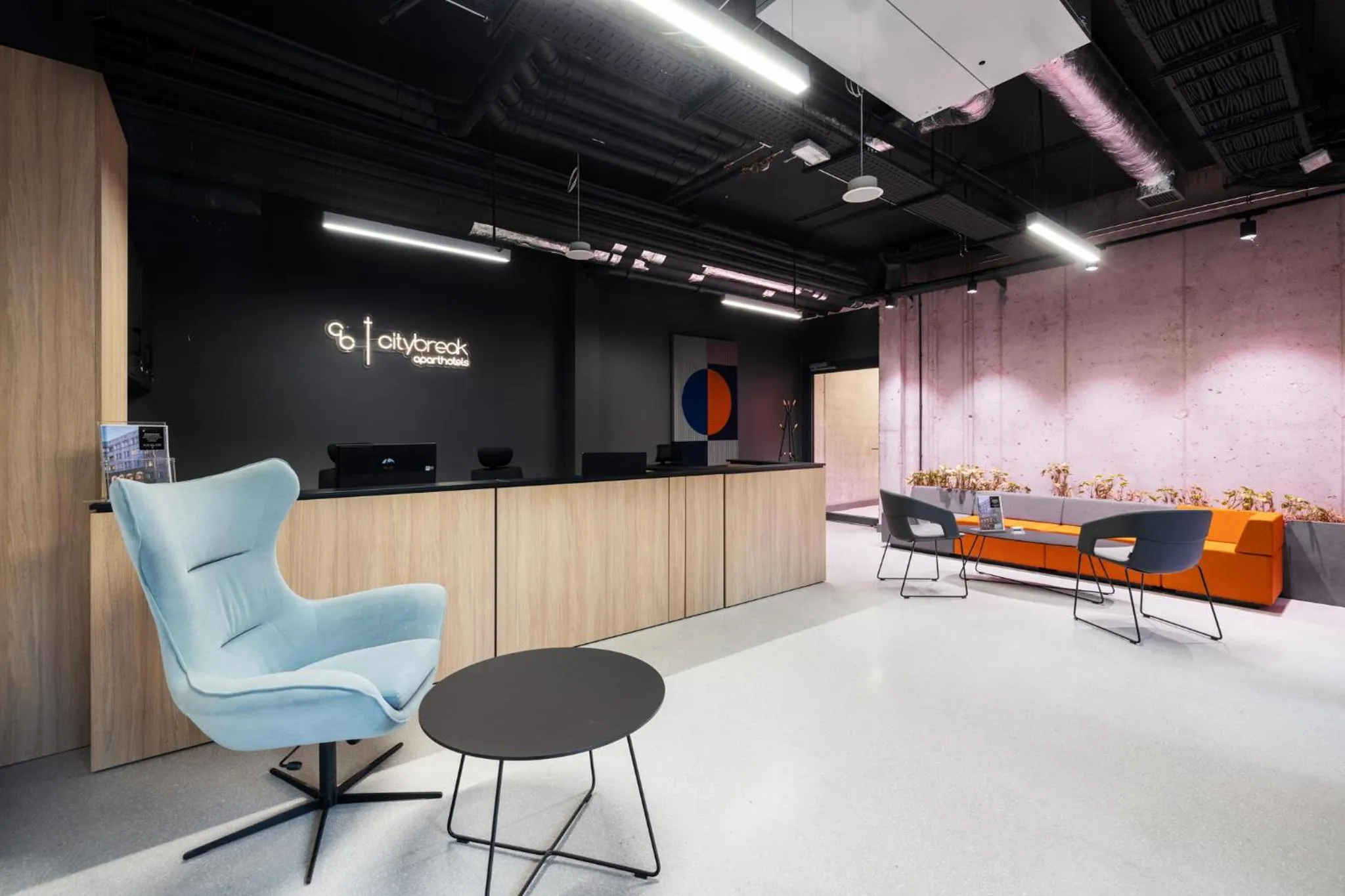 Lobby or reception in Aparthotel City Break Plac Wolności 6