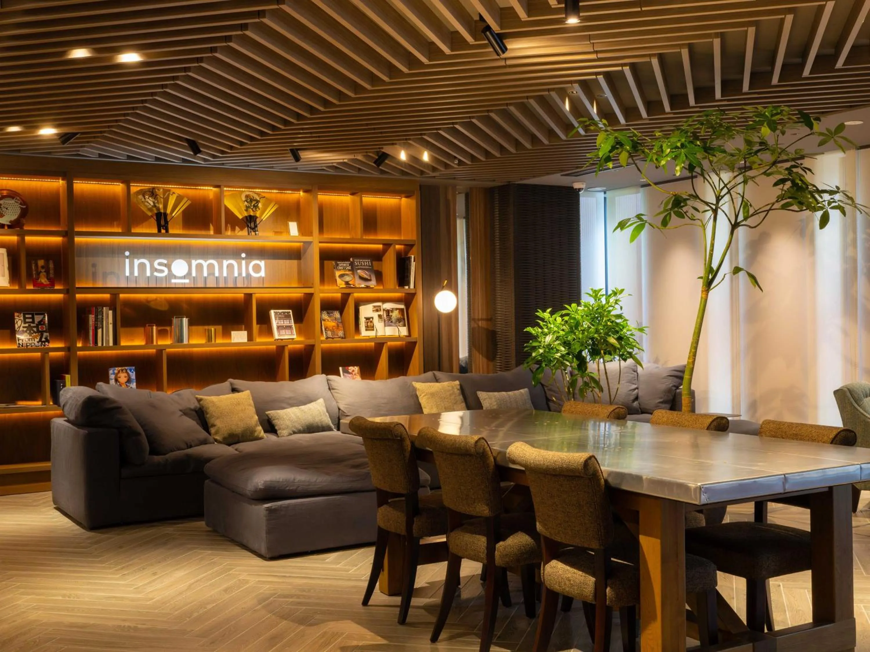 Lounge or bar in insomnia KYOTO OIKE