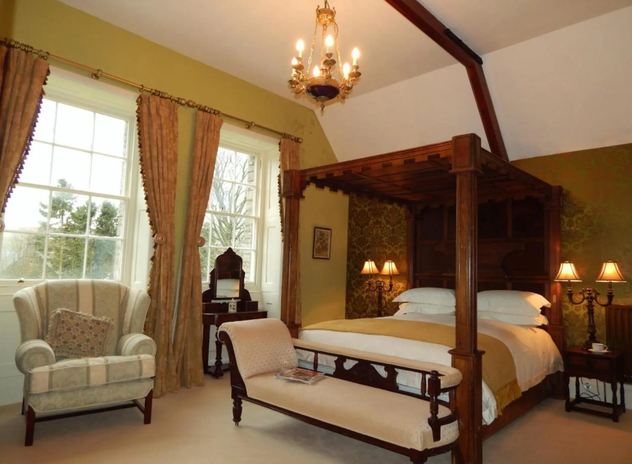 Bed in Westgate Manor