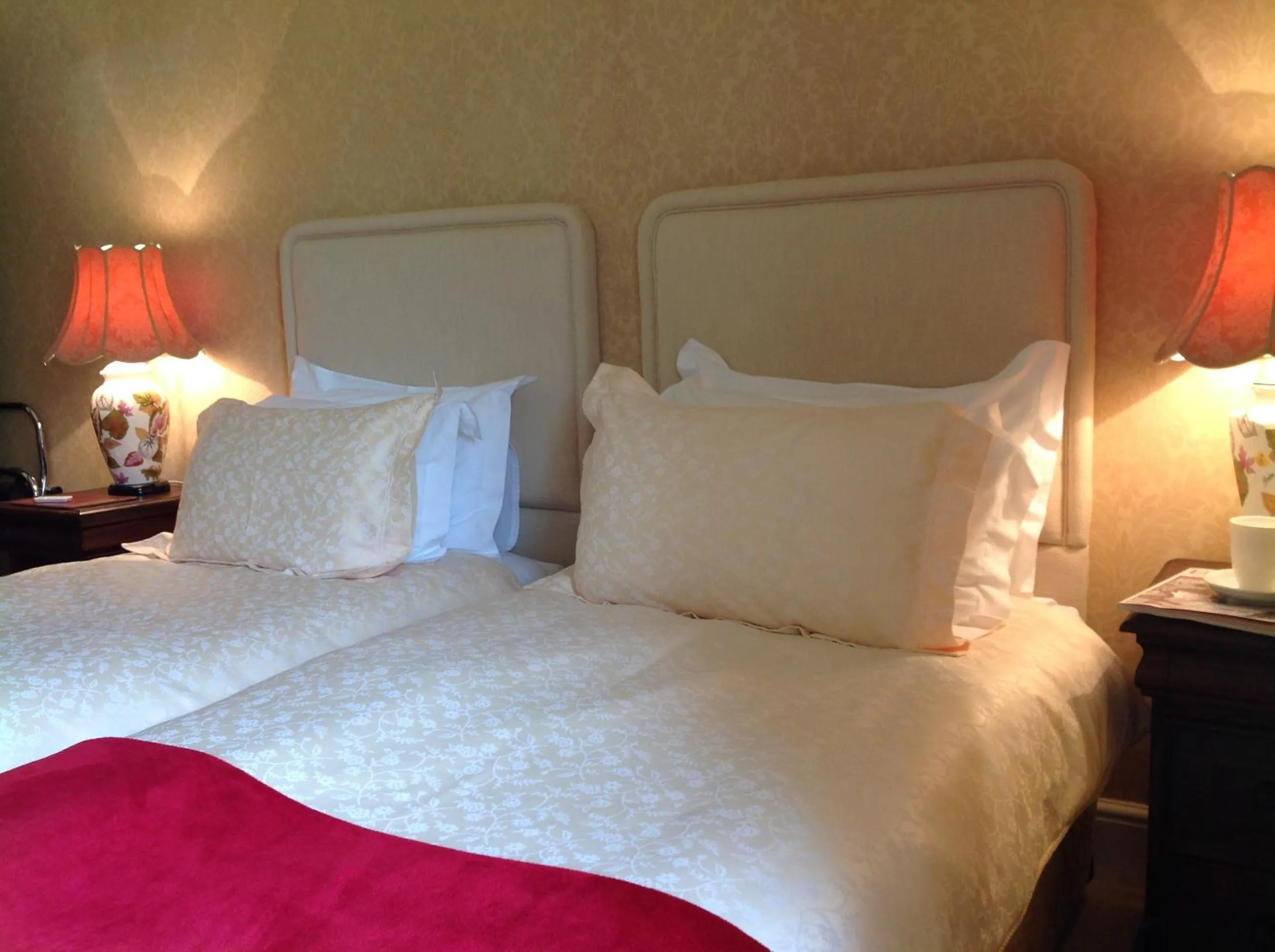 bunk bed, Bed in Westgate Manor