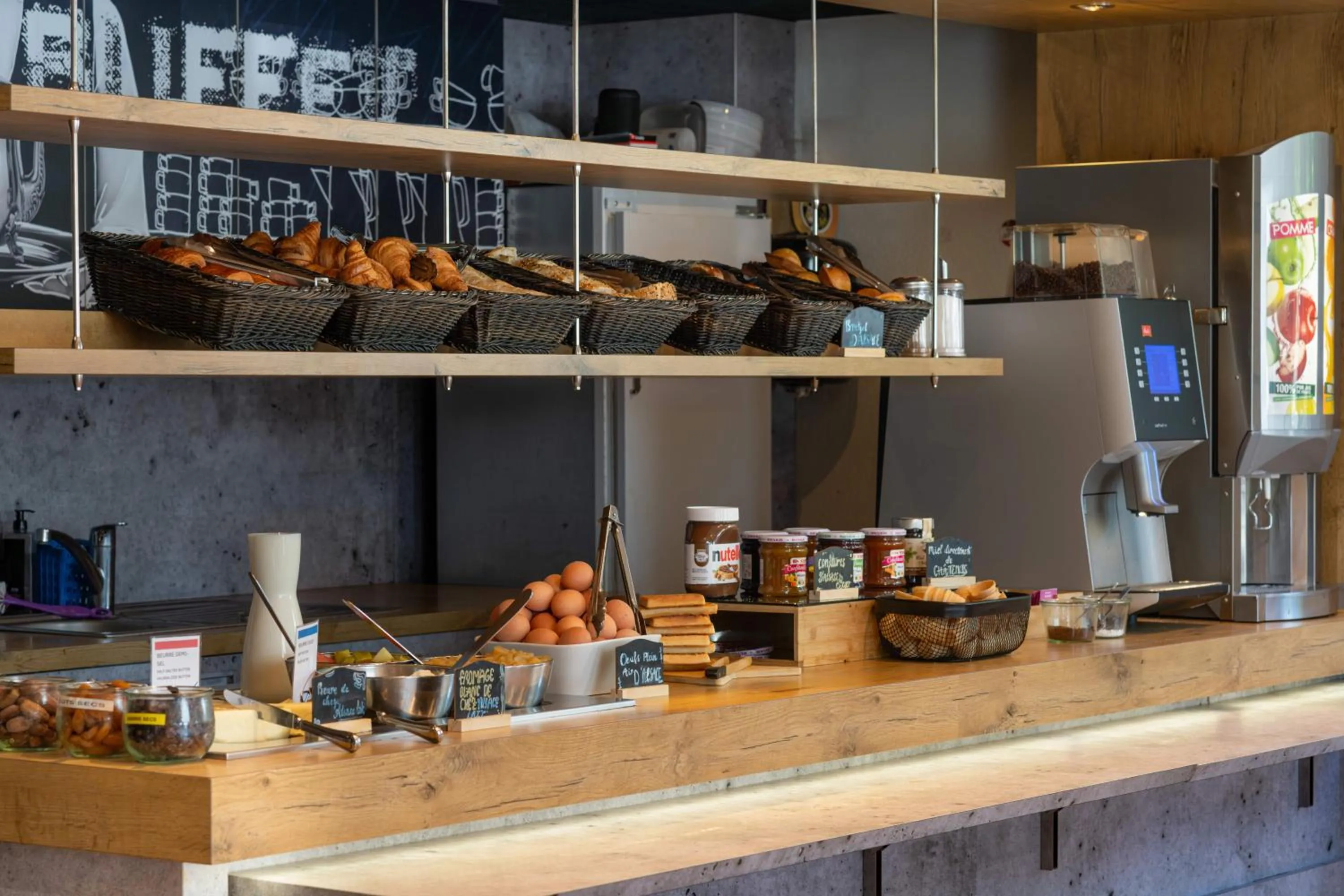 Breakfast in Ibis Budget Sélestat