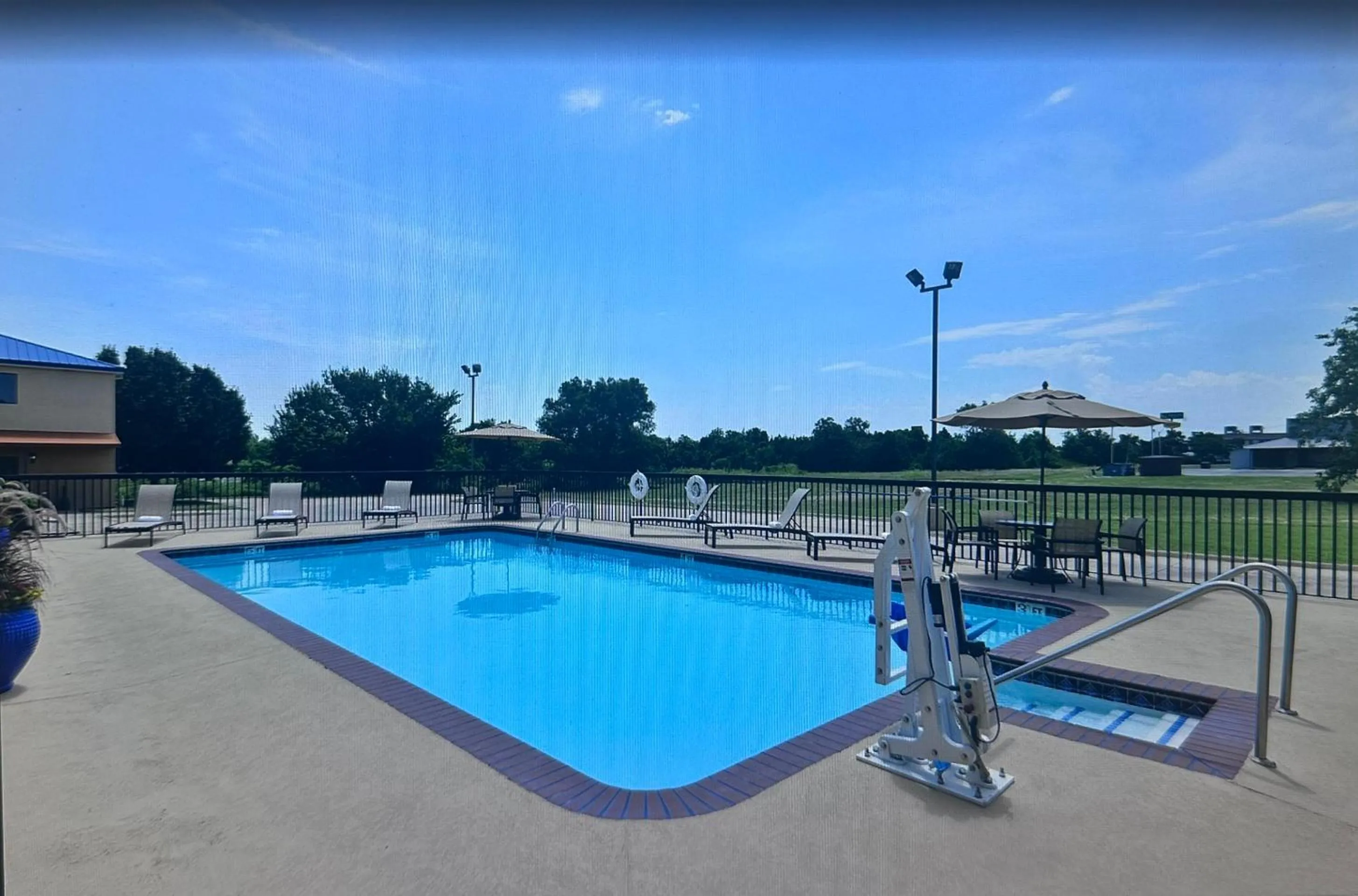 Swimming pool in Baymont by Wyndham Ardmore I-35