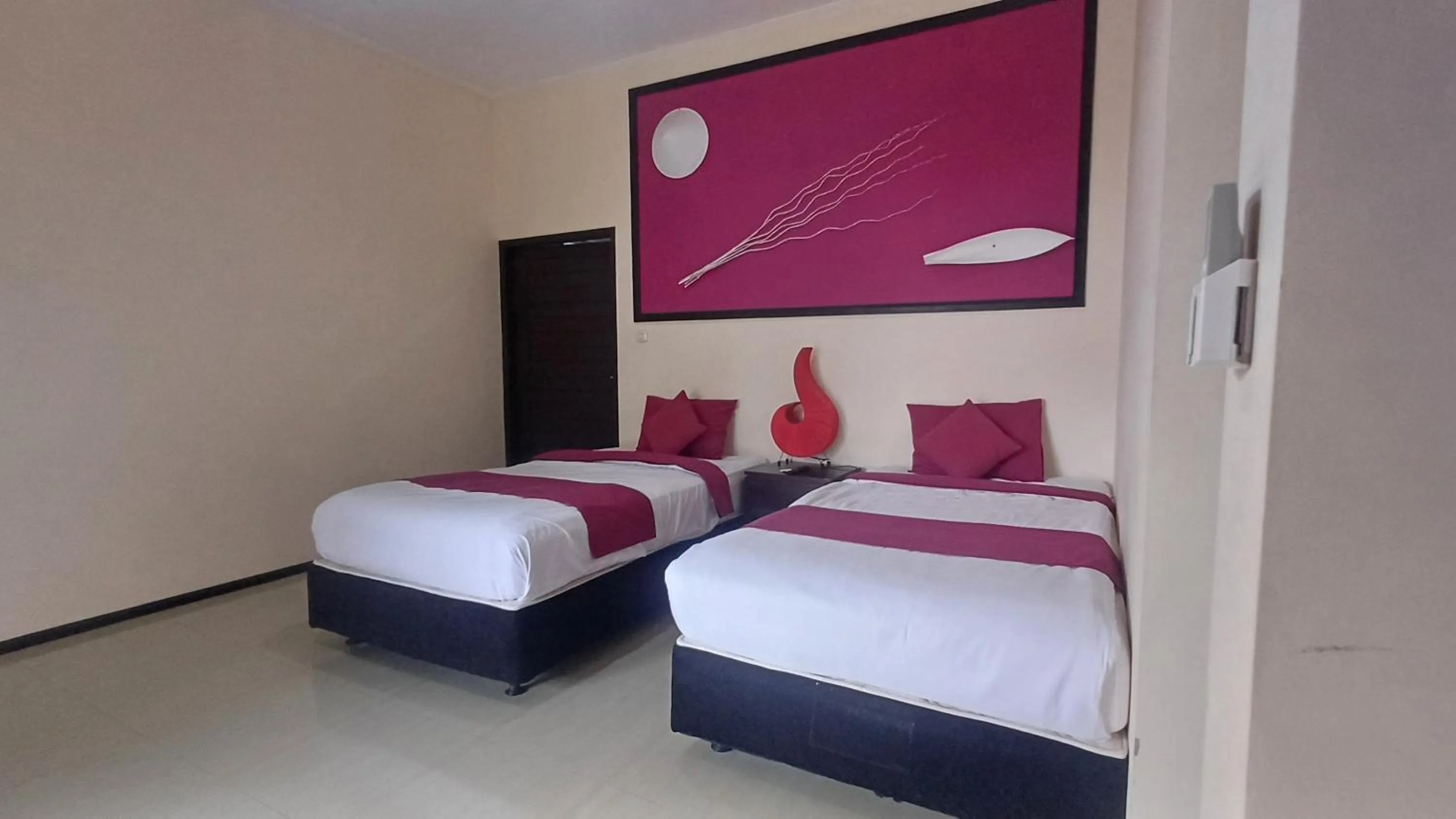 Bed in Melaya beach resort Twin bed