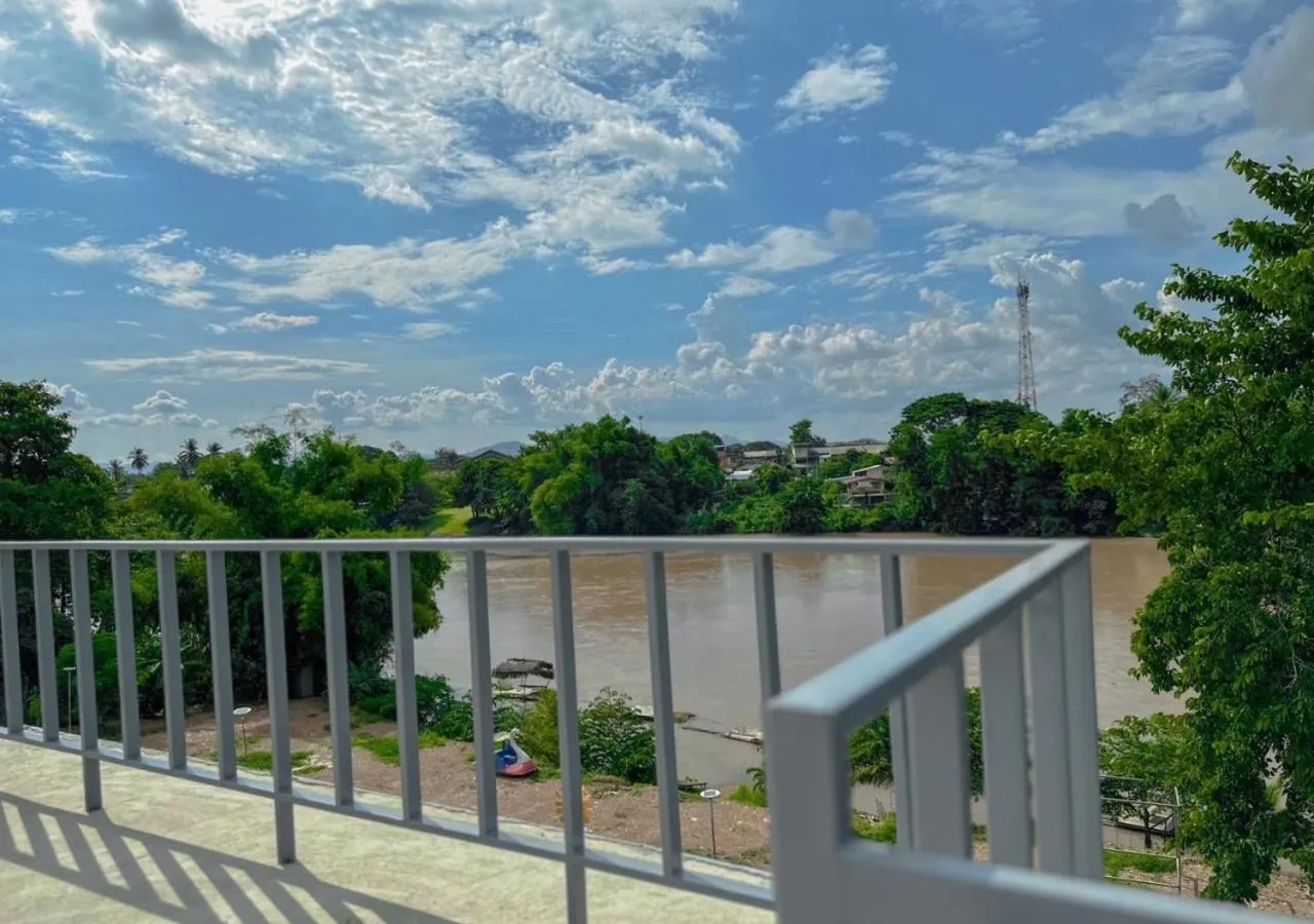 Day in โรงแรมดีดีธาราอิน - DD tara inn