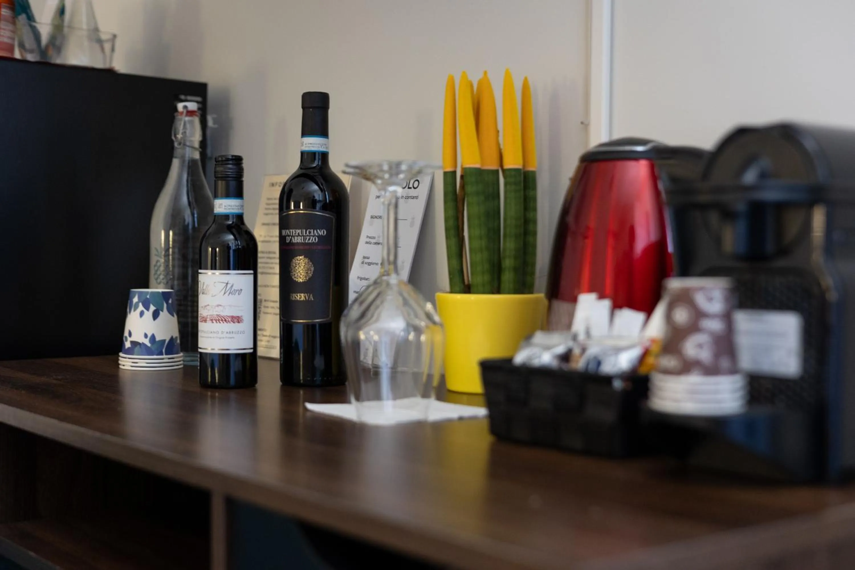 minibar in SOHO Piaggiarelle by Dasso - Guest House