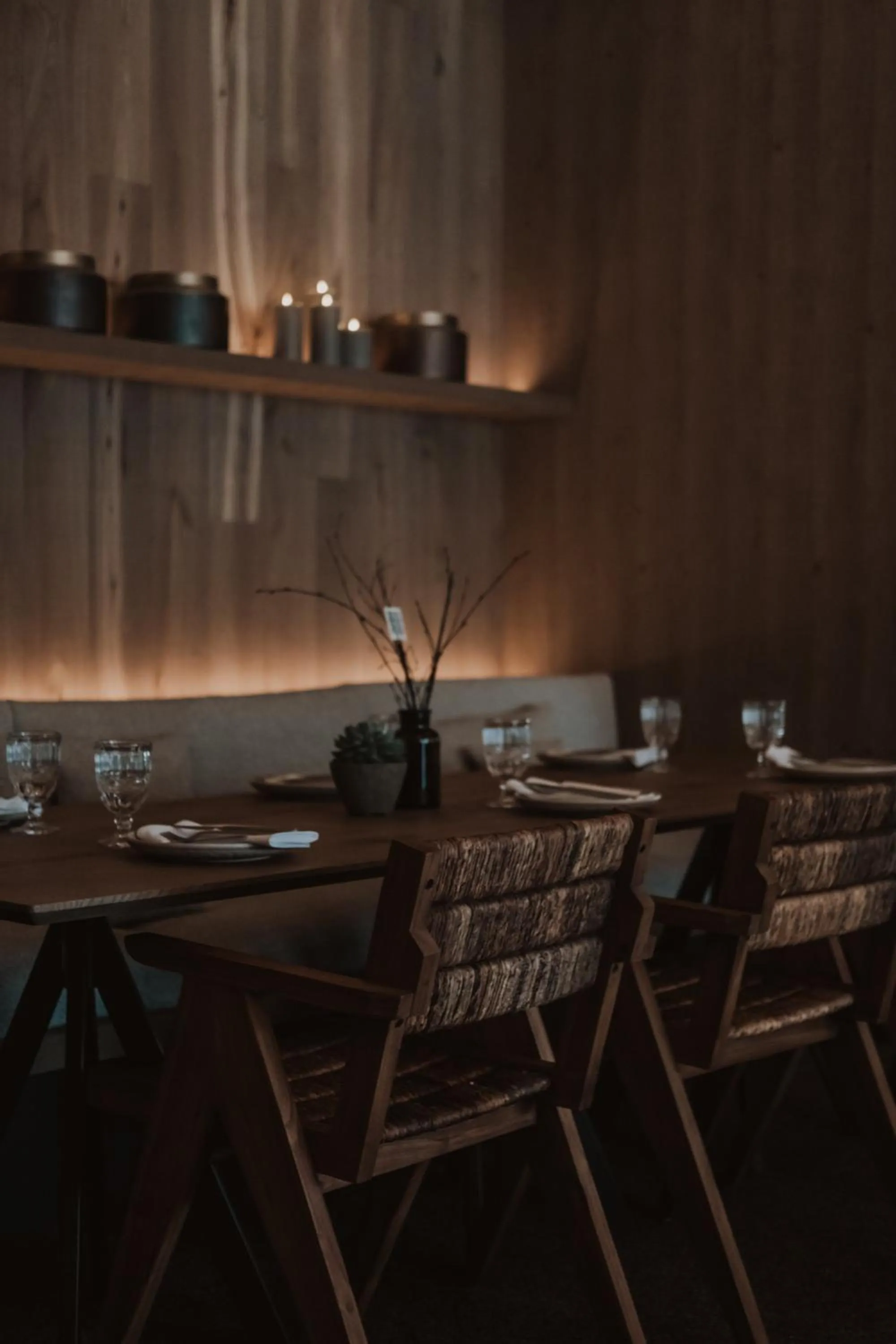 Restaurant/places to eat in kerii - adults boutique hotel