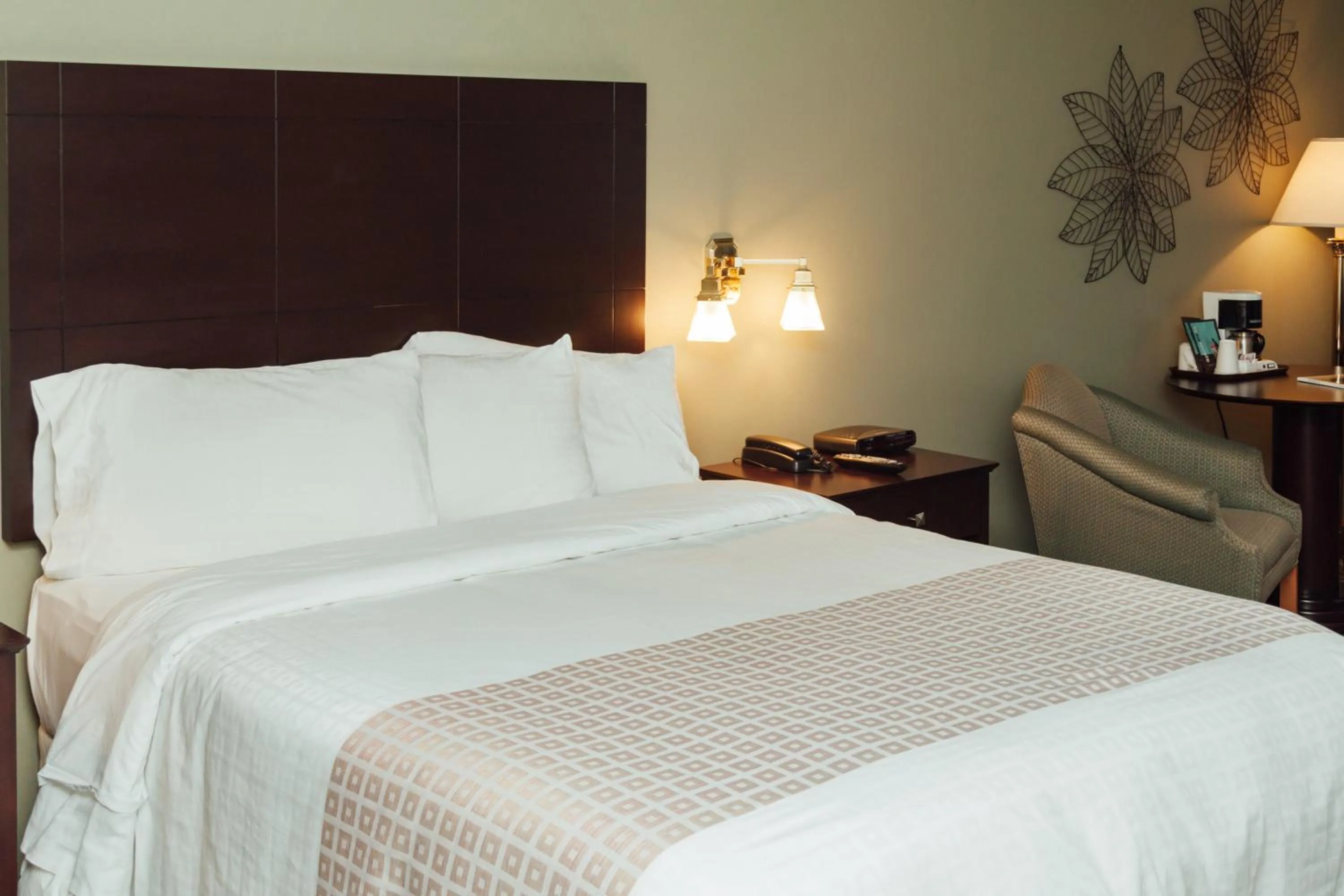 Bed in The Grand Hotel Nanaimo