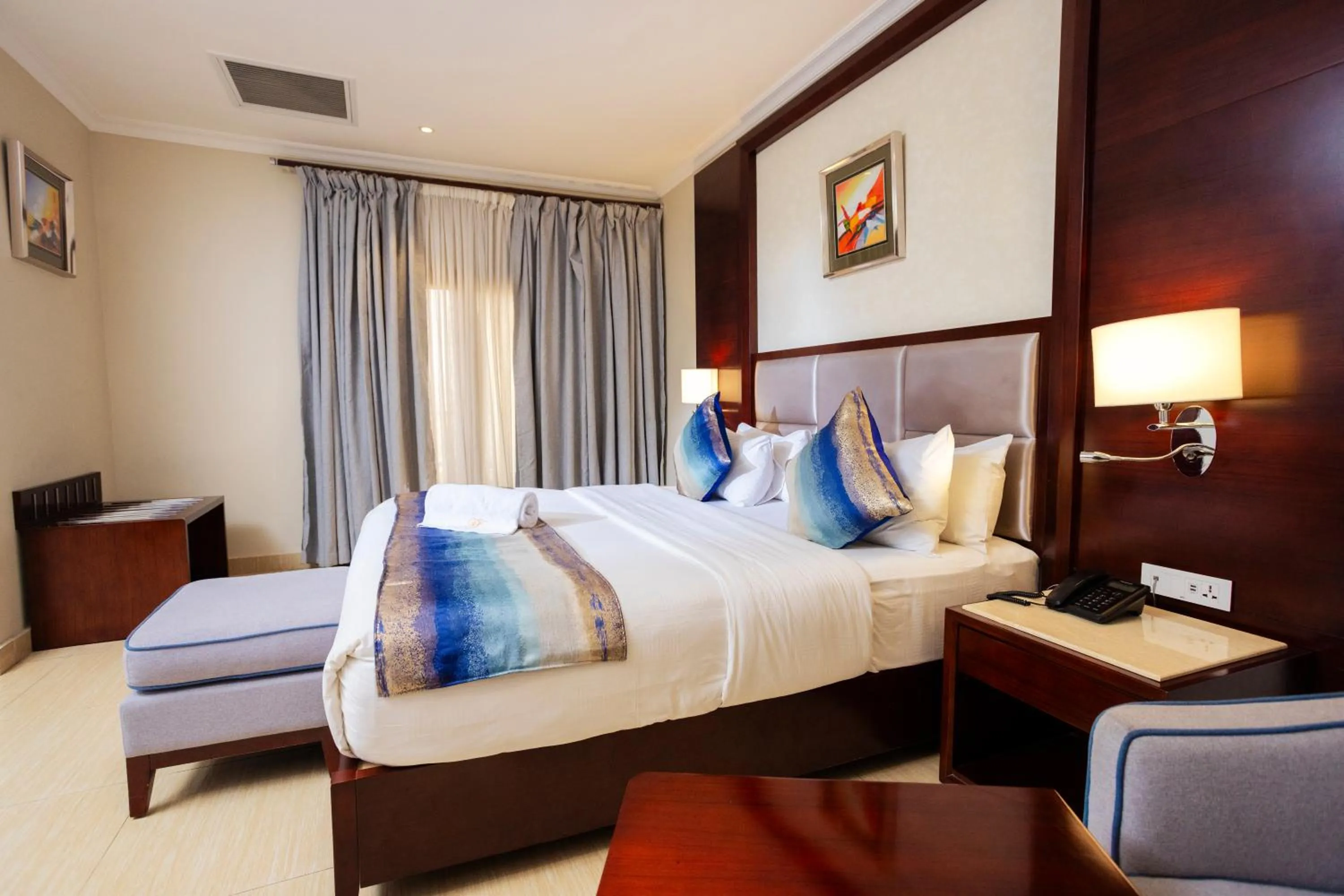 Bedroom, Bed in Grand Palace Hotel Lusaka