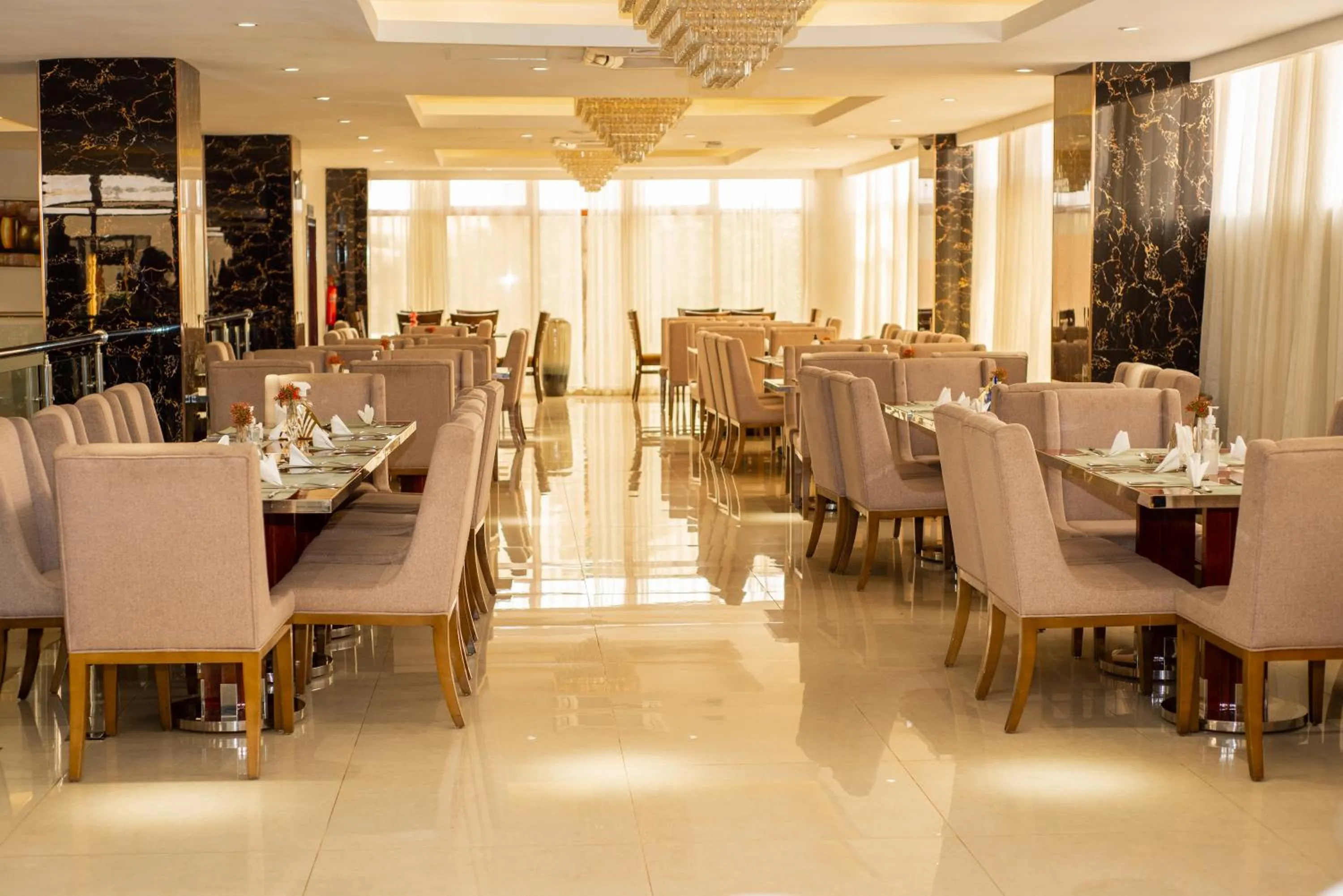 Restaurant/places to eat in Grand Palace Hotel Lusaka