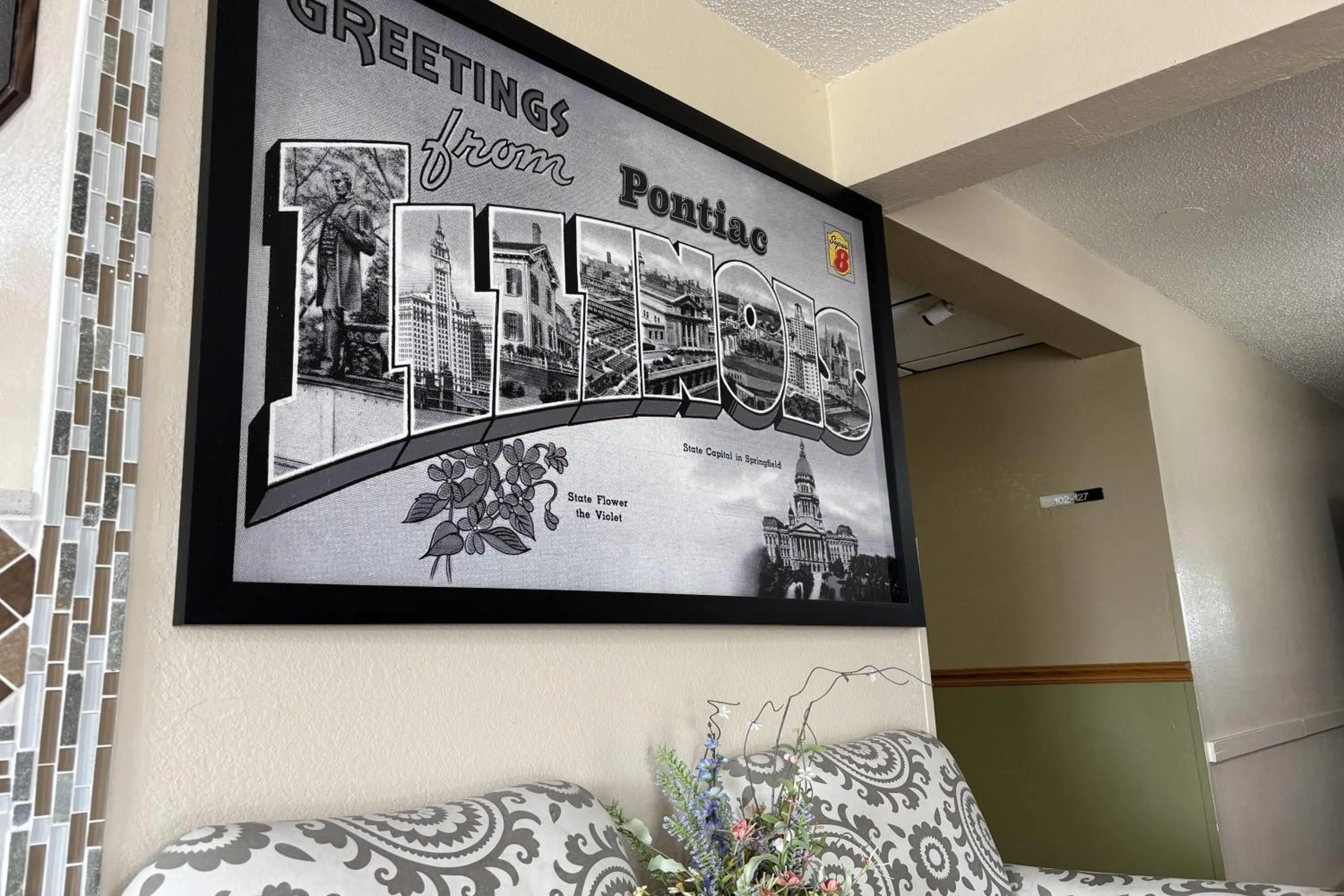 Lobby or reception in Super 8 by Wyndham Pontiac