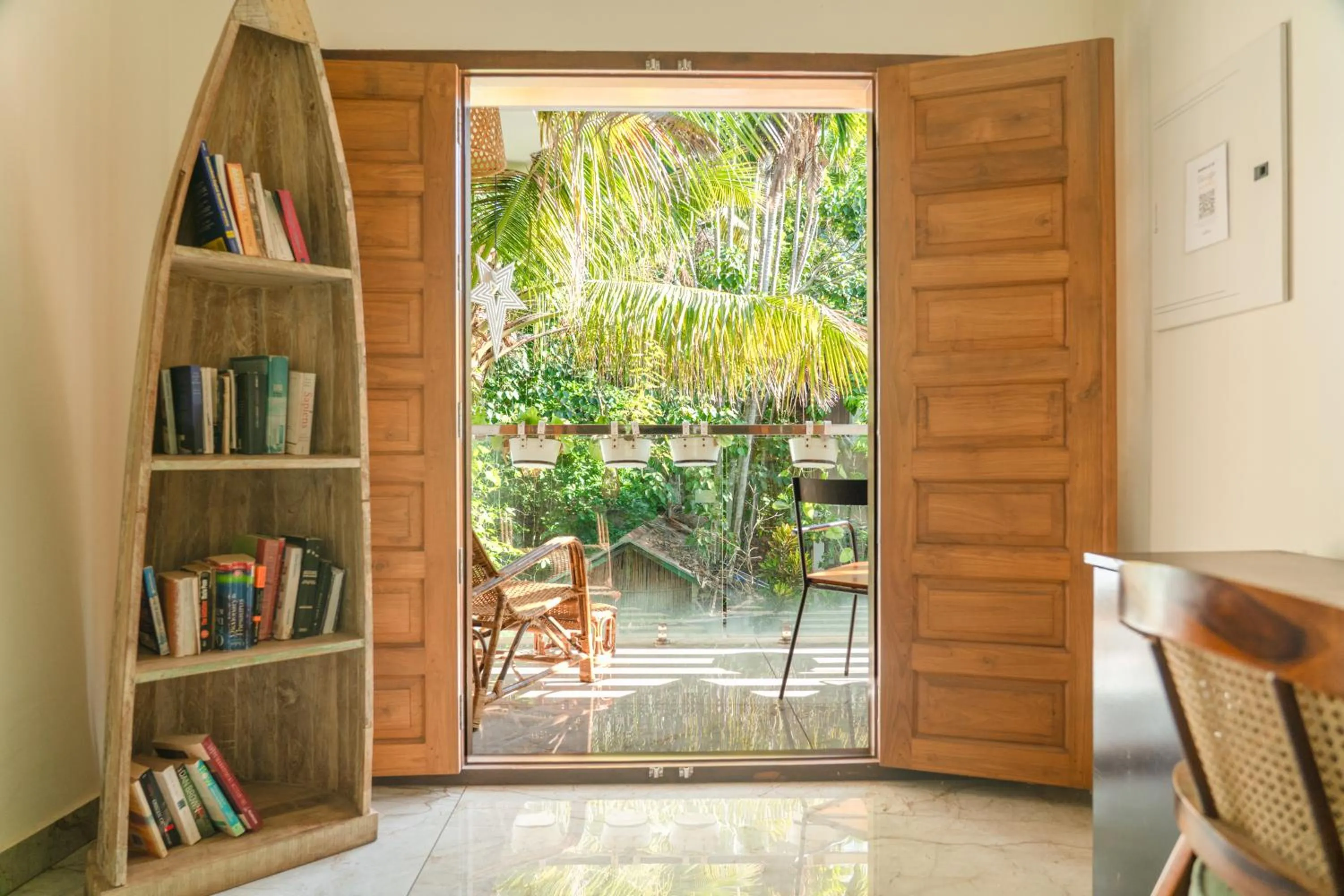 Lobby or reception in Native by Cliff and Coral