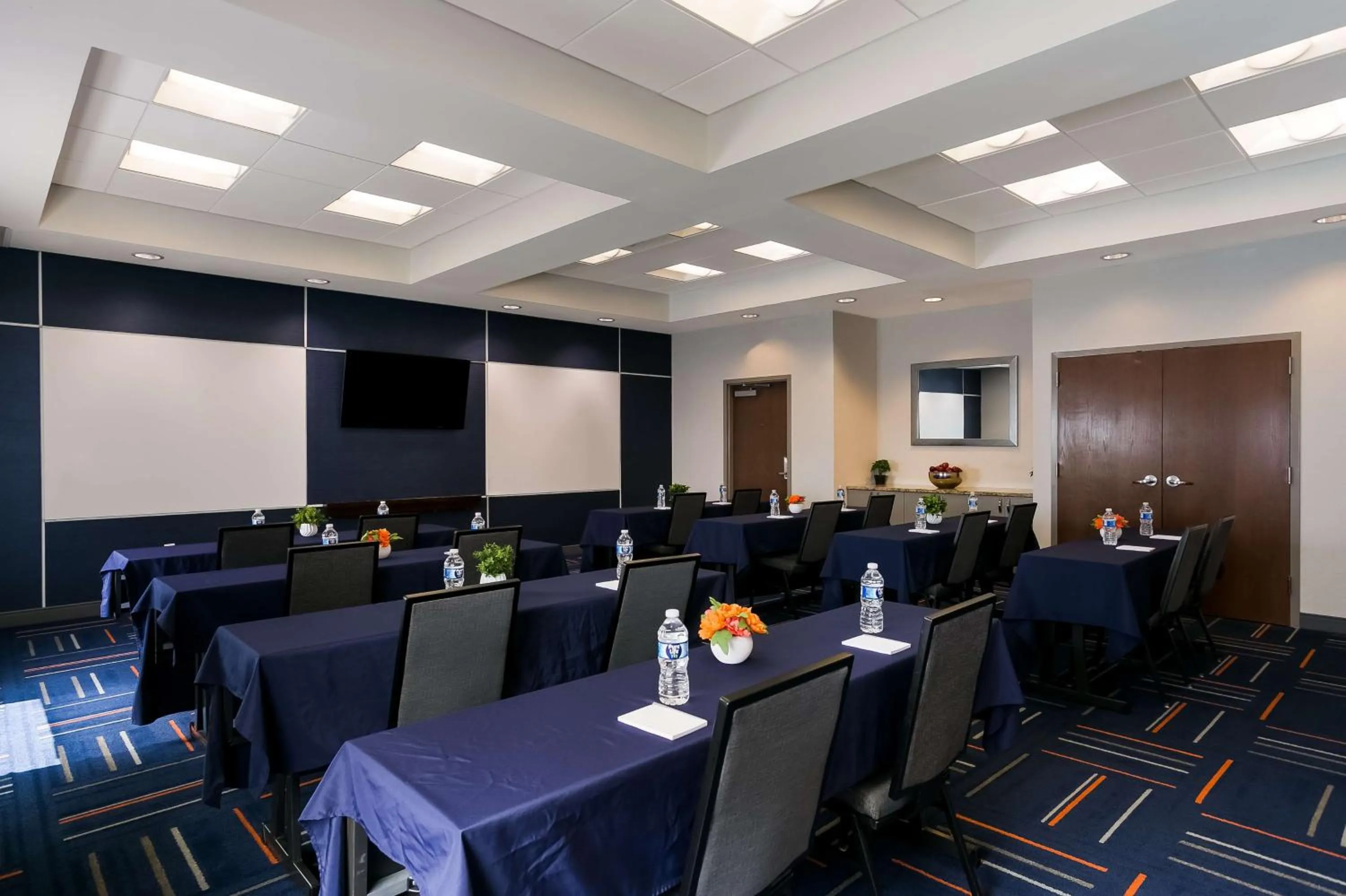 Meeting/conference room in Hampton Inn & Suites Wilmington Christiana
