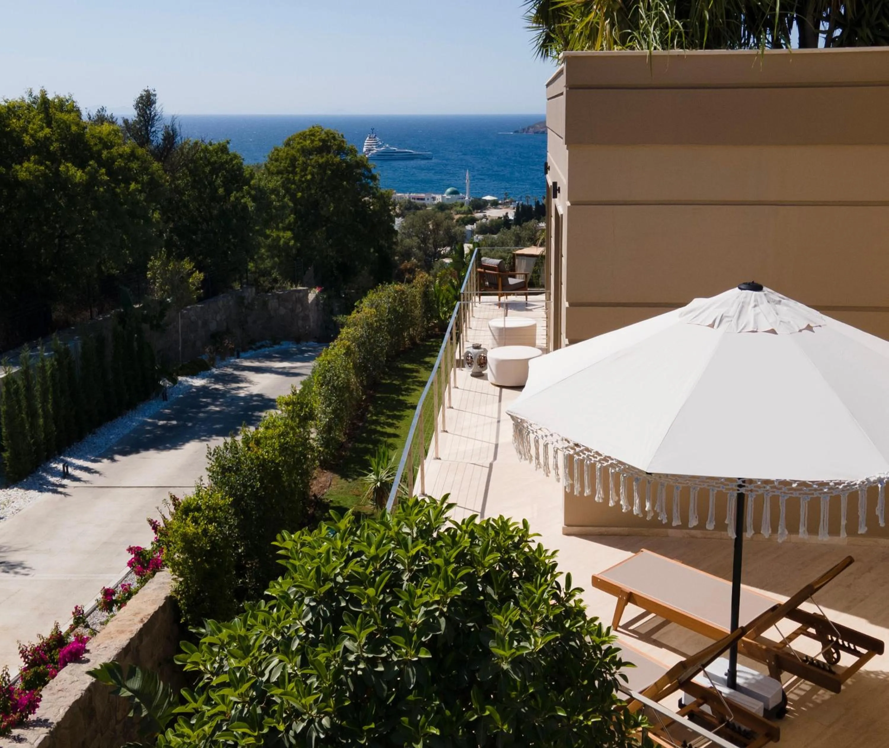Beach in Ailla Yalıkavak