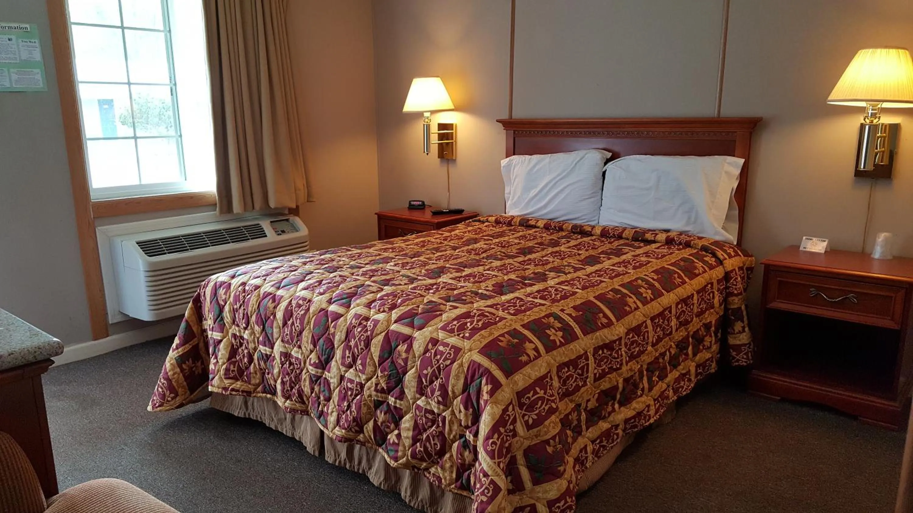 Bed in Pacific Motel